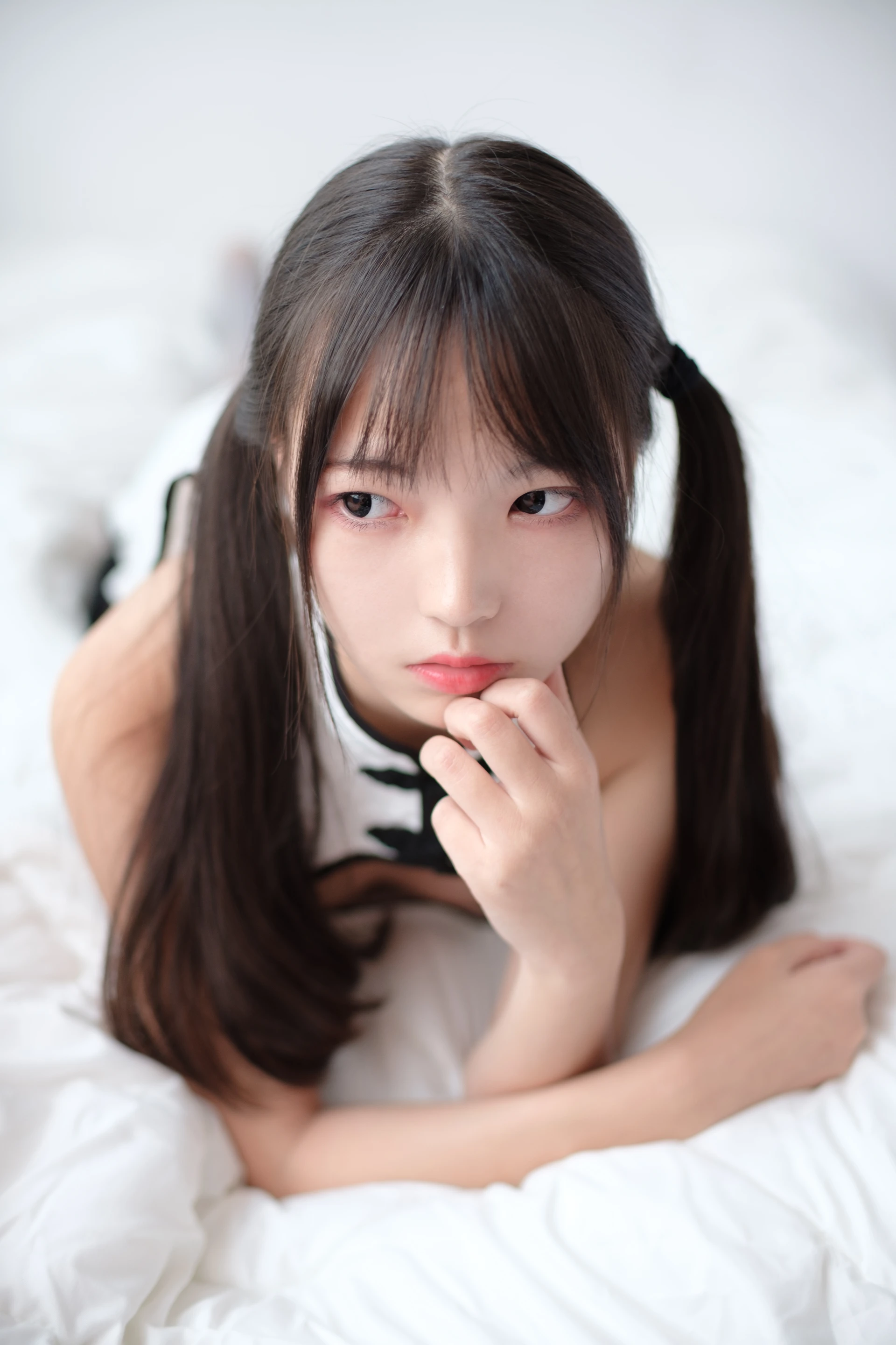 森萝财团 X-045 [96P1V-1.86G]制服, 可爱, 森萝财团, 美腿