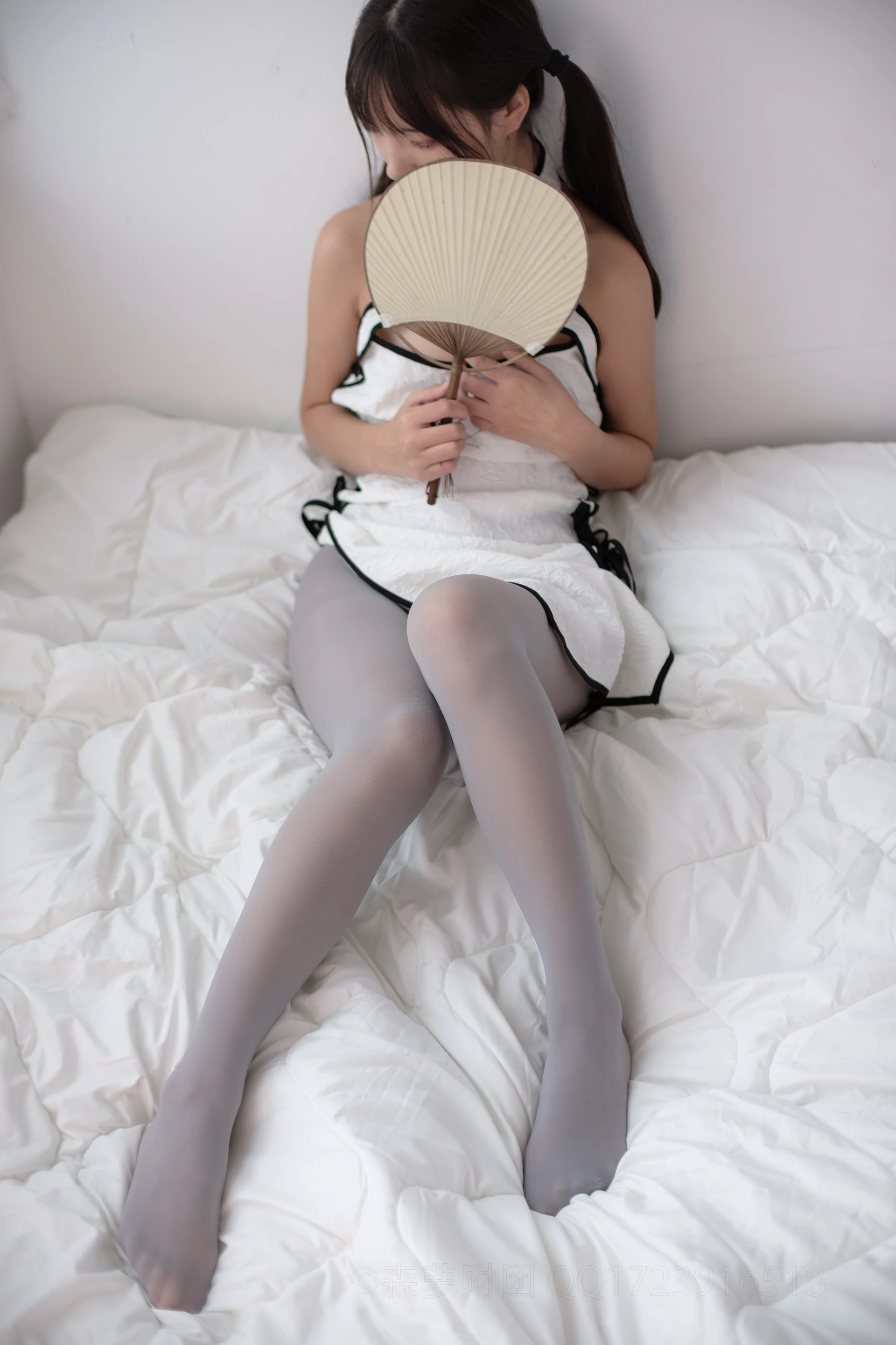 森萝财团 X-045 [96P1V-1.86G]制服, 可爱, 森萝财团, 美腿