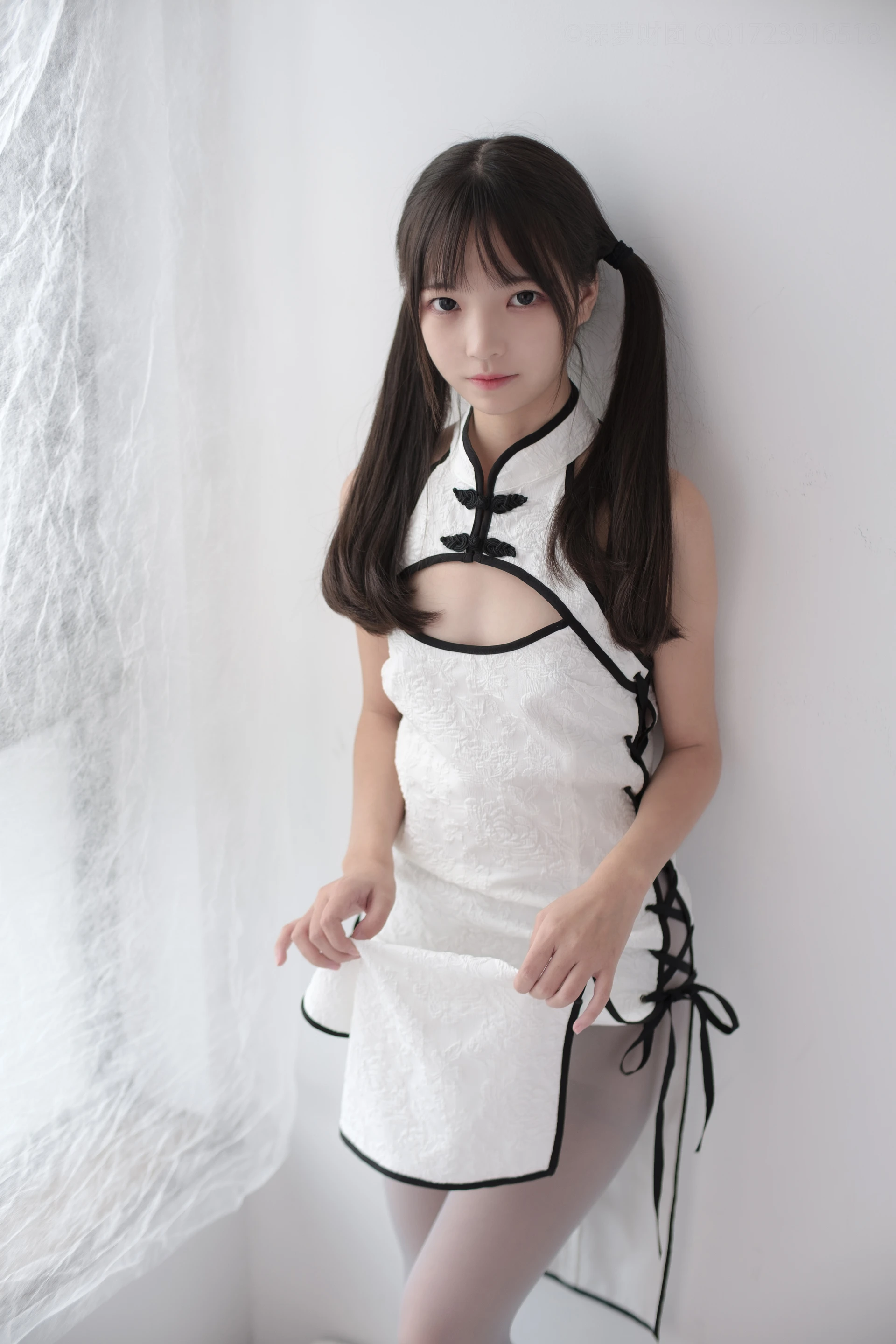 森萝财团 X-045 [96P1V-1.86G]制服, 可爱, 森萝财团, 美腿