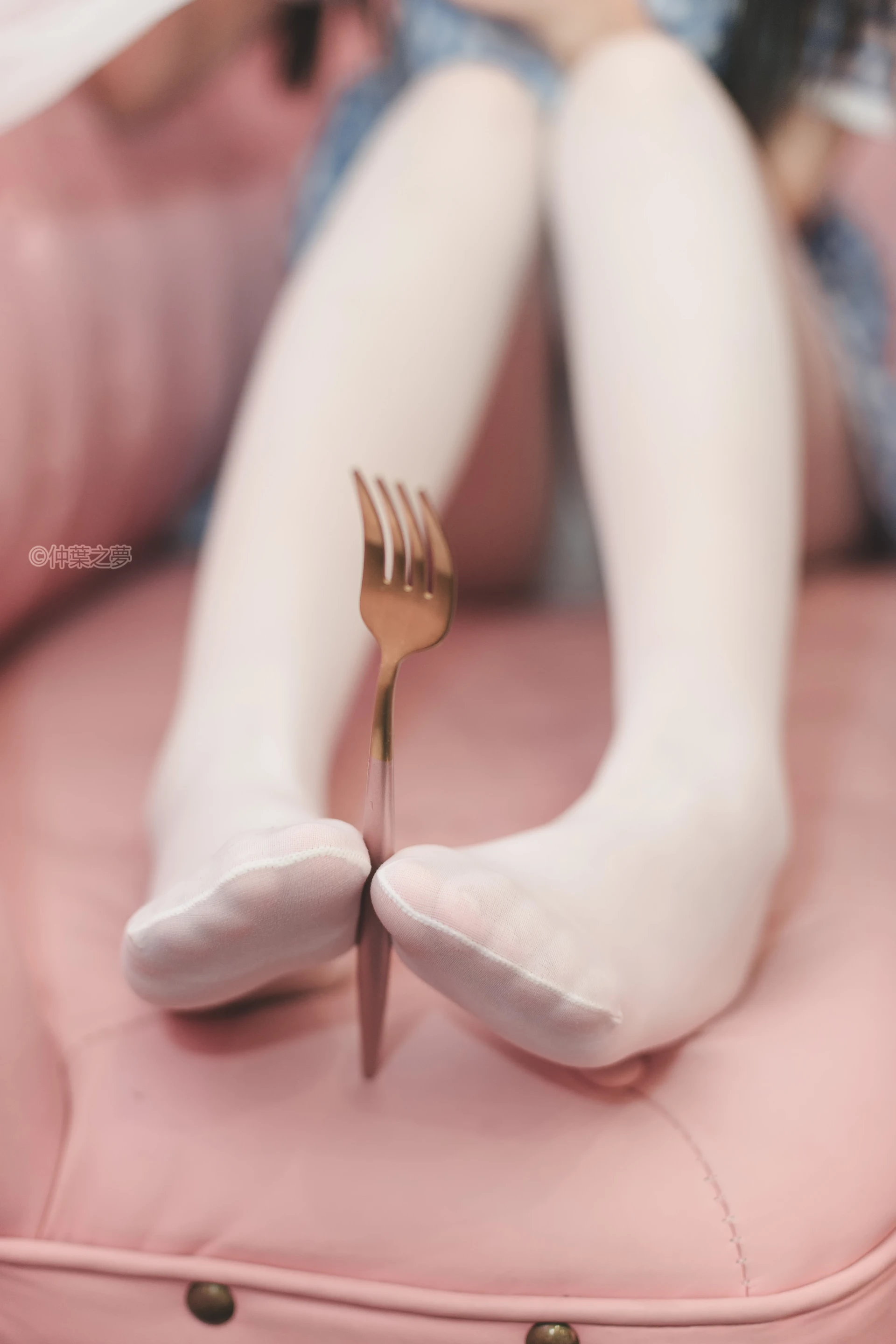 轻兰映画 SPL.010 [115P-277M]可爱, 白丝, 美腿, 美足, 轻兰映画