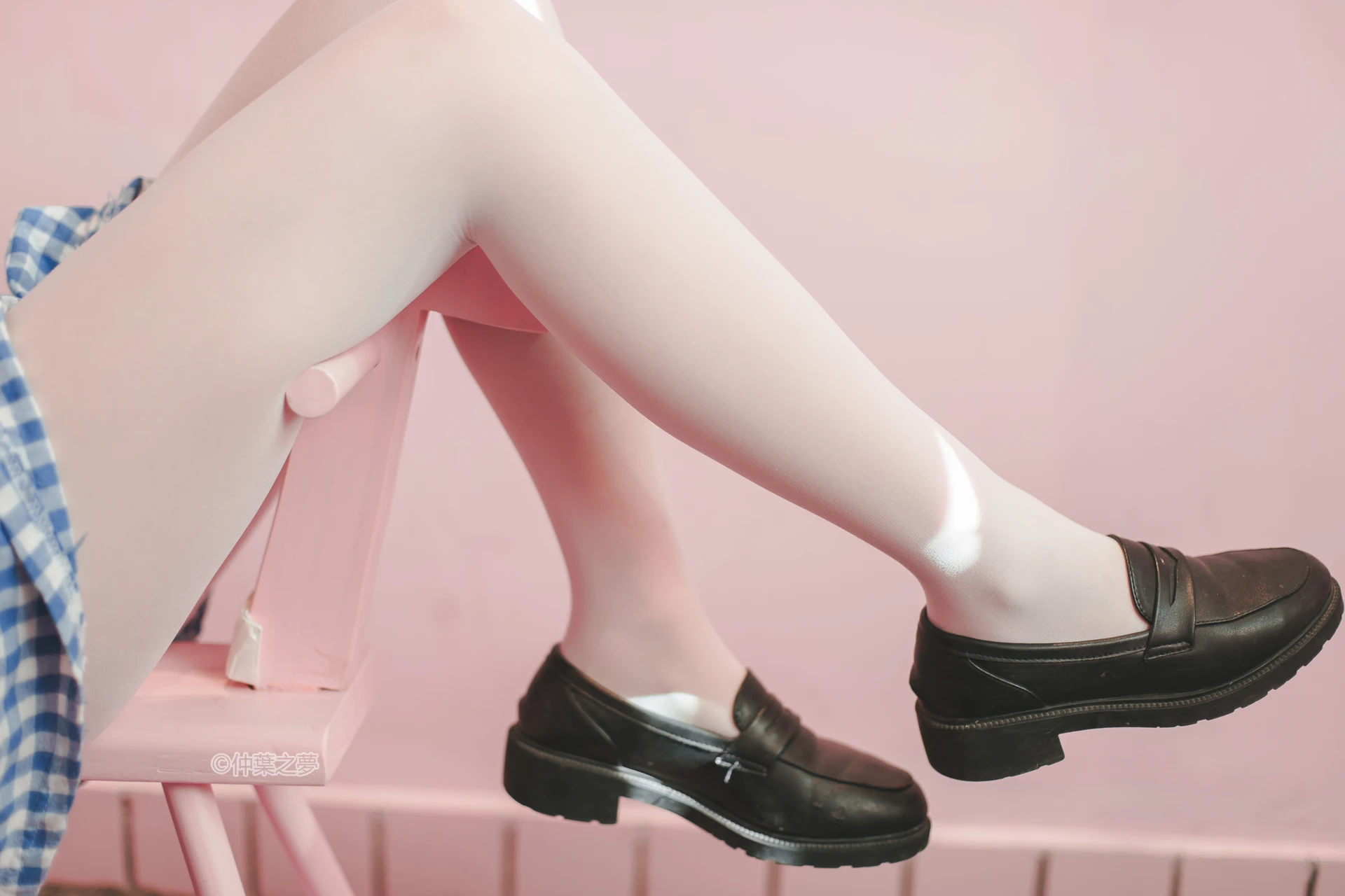 轻兰映画 SPL.010 [115P-277M]可爱, 白丝, 美腿, 美足, 轻兰映画