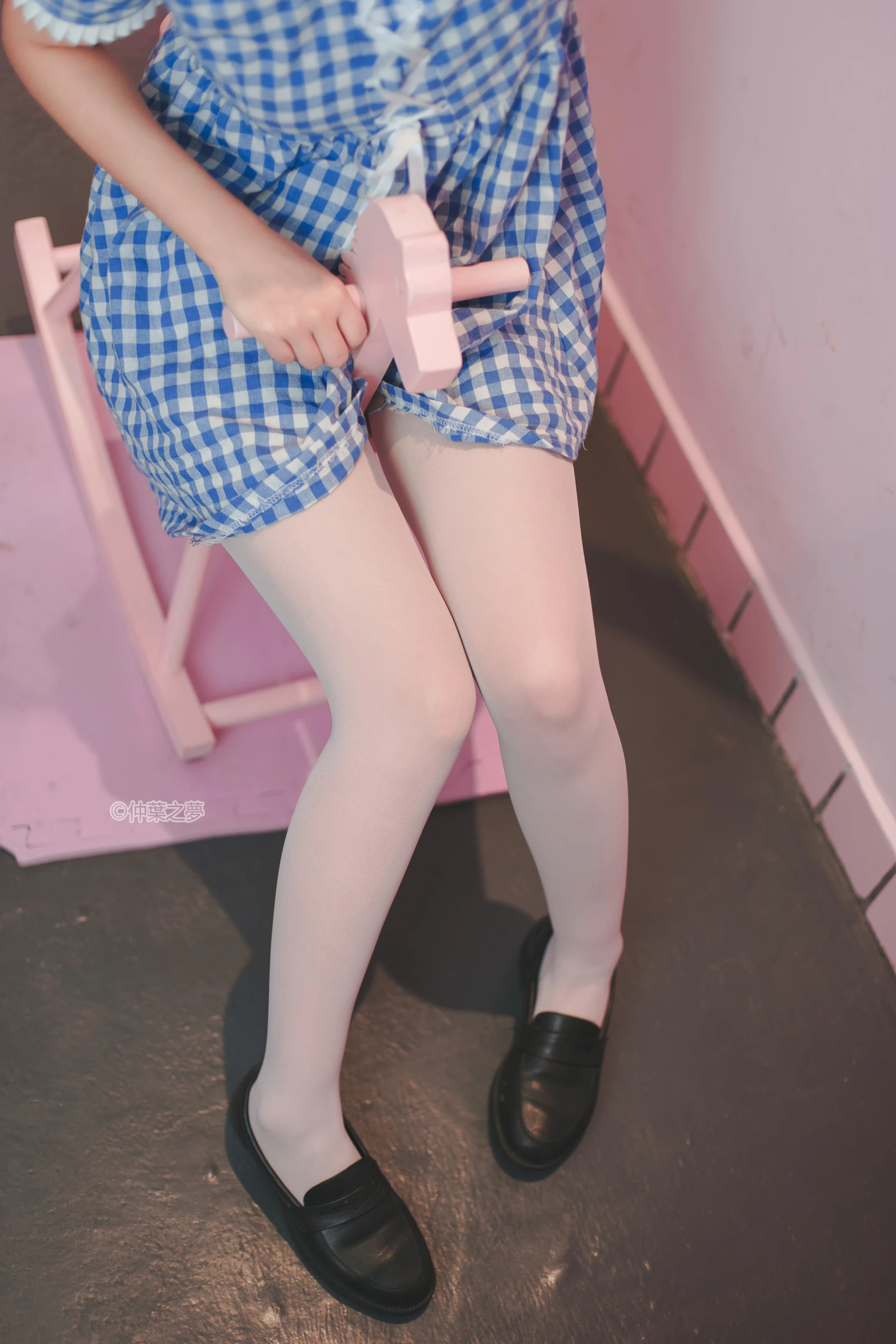 轻兰映画 SPL.010 [115P-277M]可爱, 白丝, 美腿, 美足, 轻兰映画