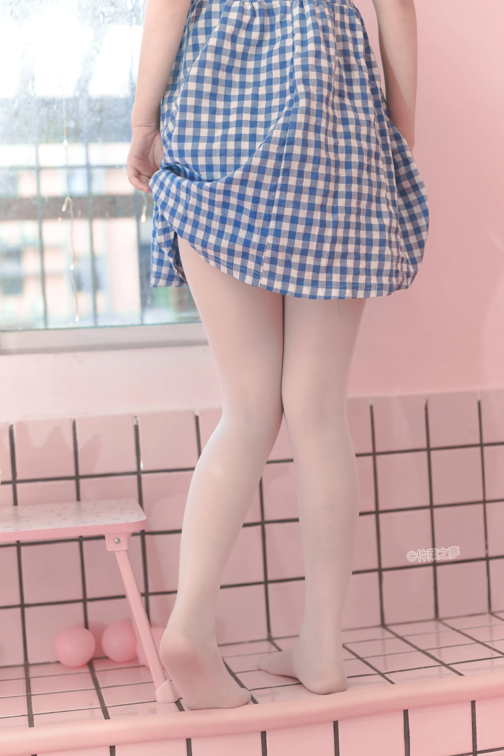 轻兰映画 SPL.010 [115P-277M]可爱, 白丝, 美腿, 美足, 轻兰映画