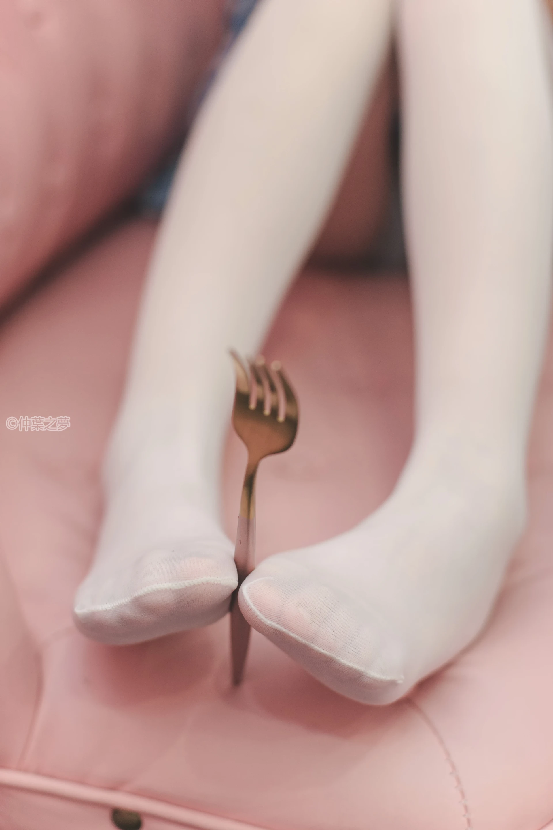 轻兰映画 SPL.010 [115P-277M]可爱, 白丝, 美腿, 美足, 轻兰映画