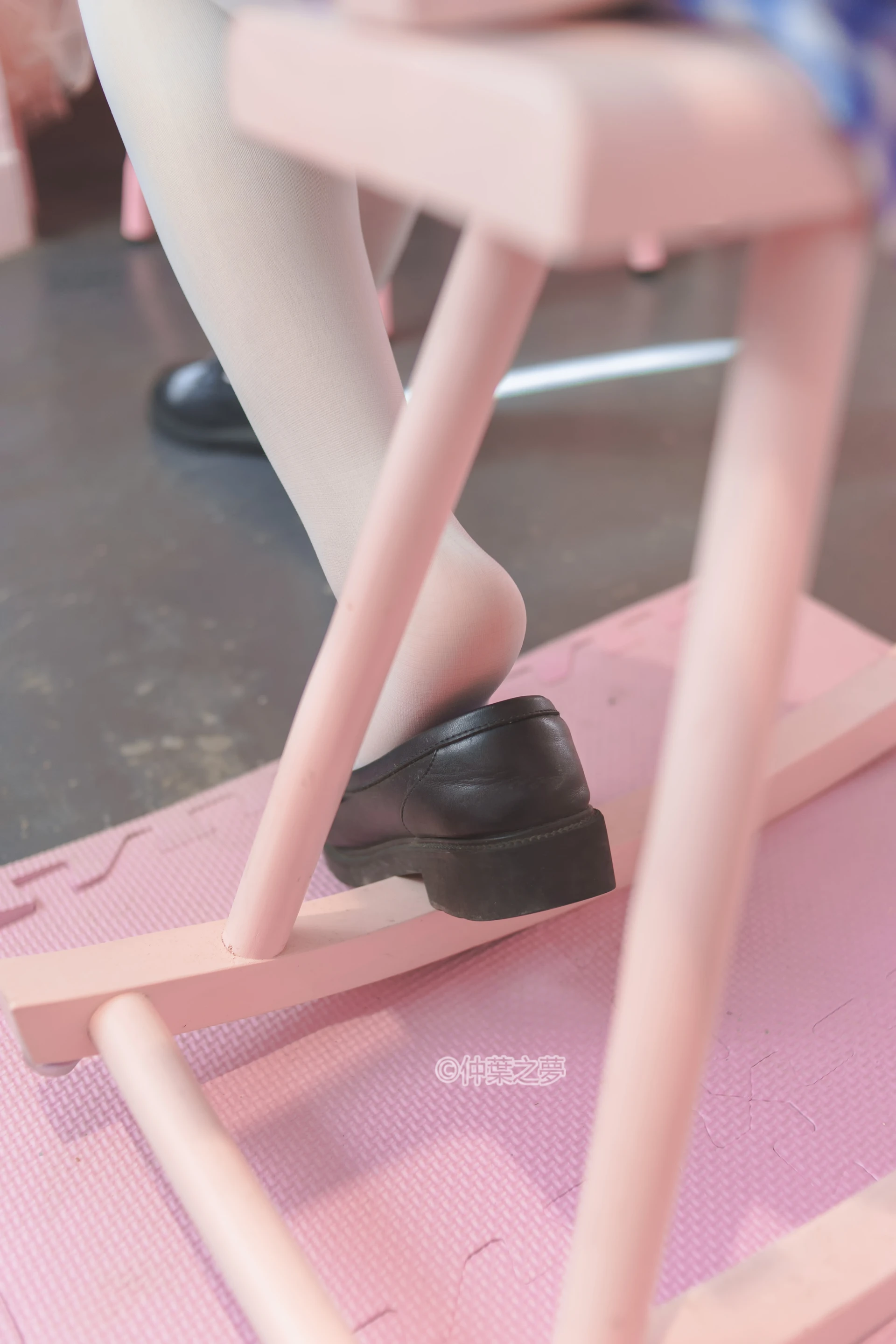 轻兰映画 SPL.010 [115P-277M]可爱, 白丝, 美腿, 美足, 轻兰映画