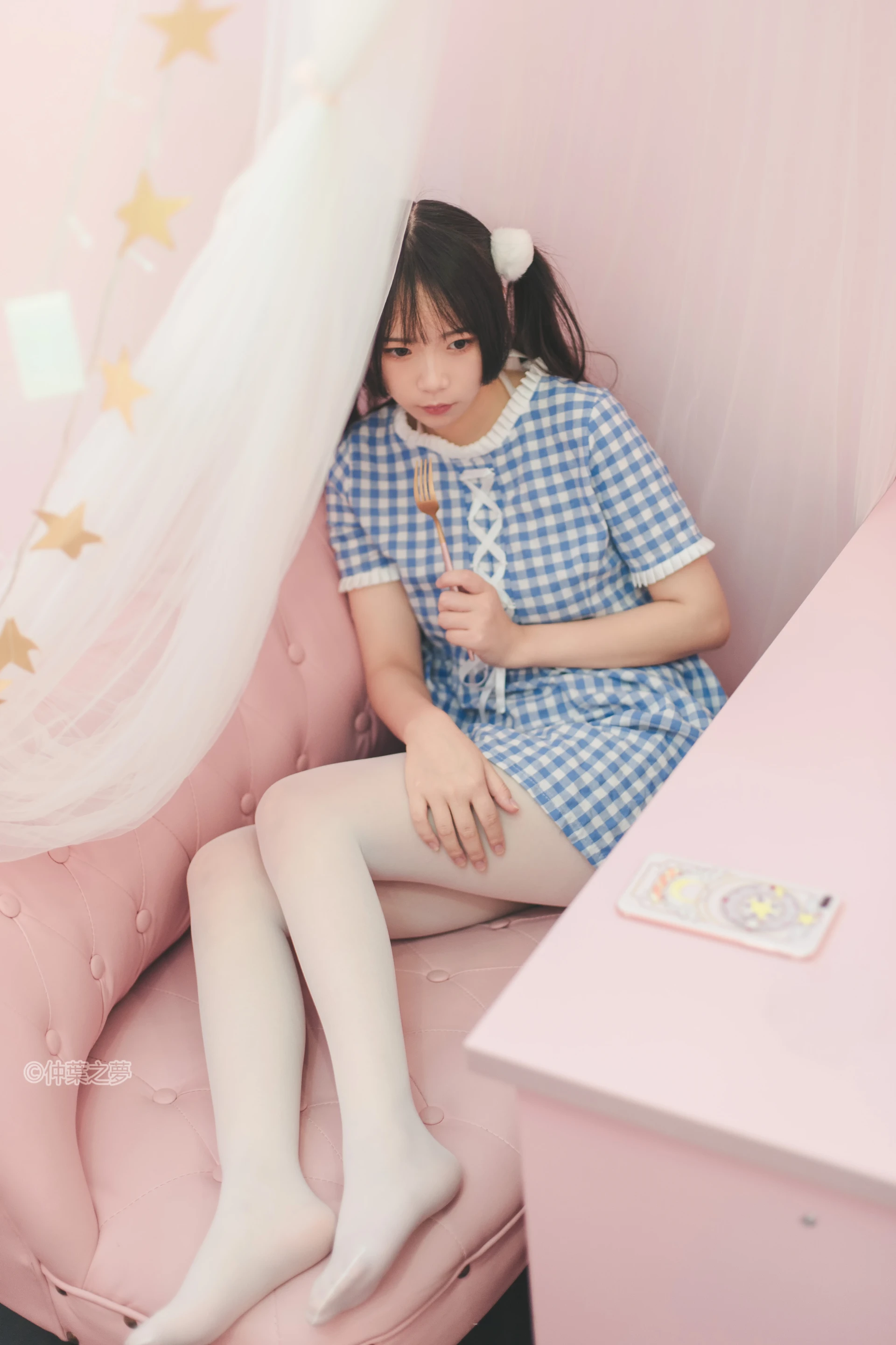 轻兰映画 SPL.010 [115P-277M]可爱, 白丝, 美腿, 美足, 轻兰映画