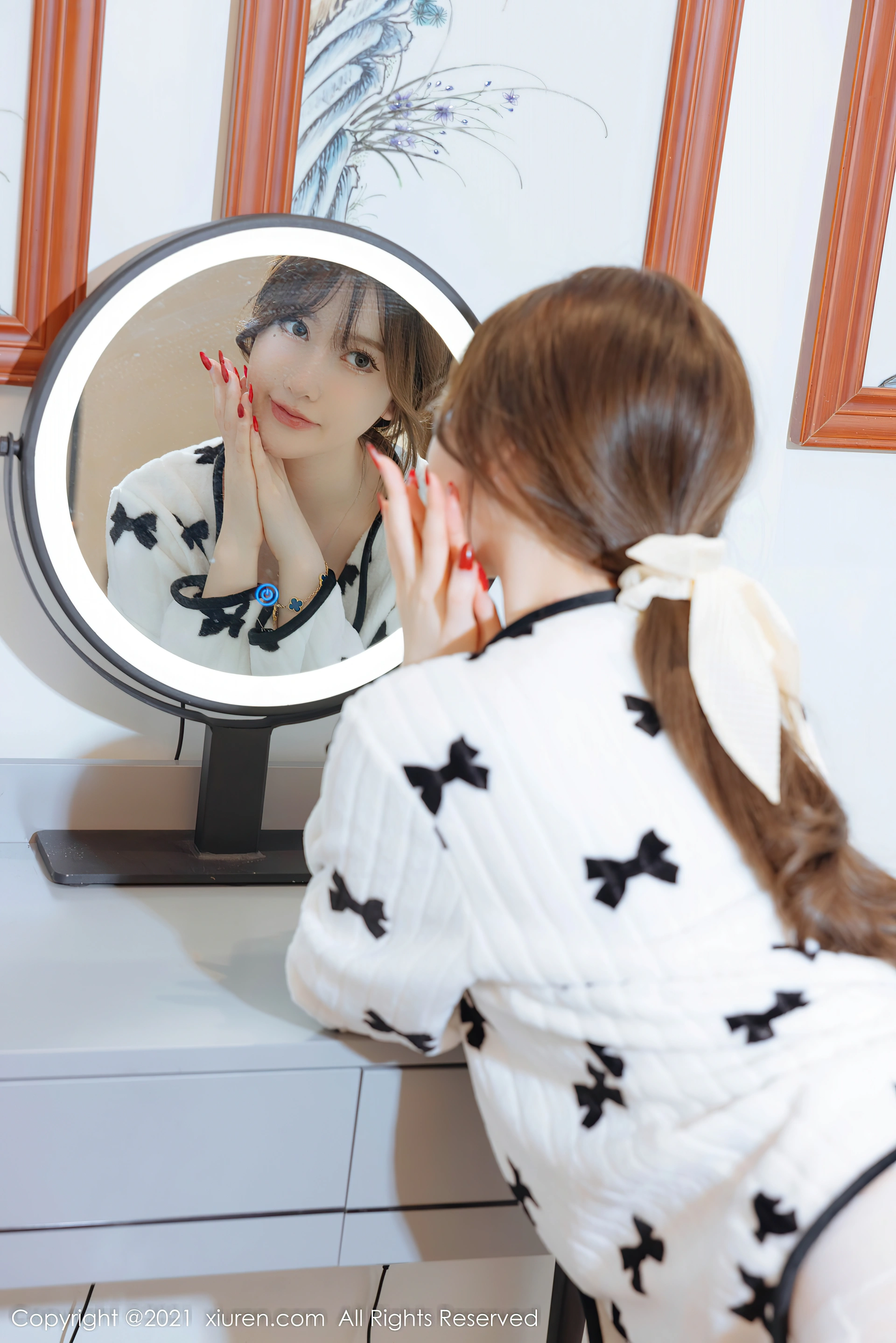 XiuRen秀人网 2021.12.21 No.4365 美桃酱 清纯甜美[81+1P 763MB]