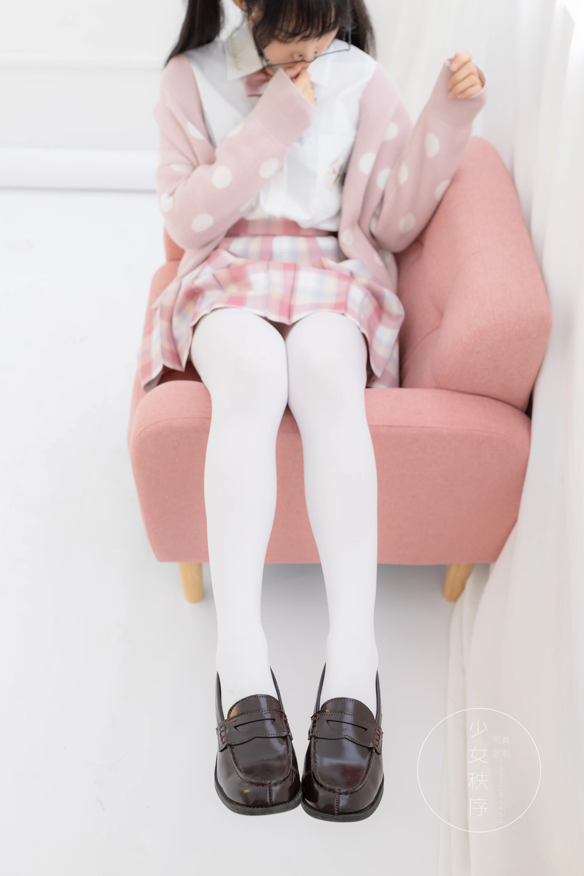少女秩序 VOL.21 双马尾白丝JK制服 [78P-679MB]JK制服, 双马尾, 可爱, 少女秩序, 白丝, 美腿, 美足