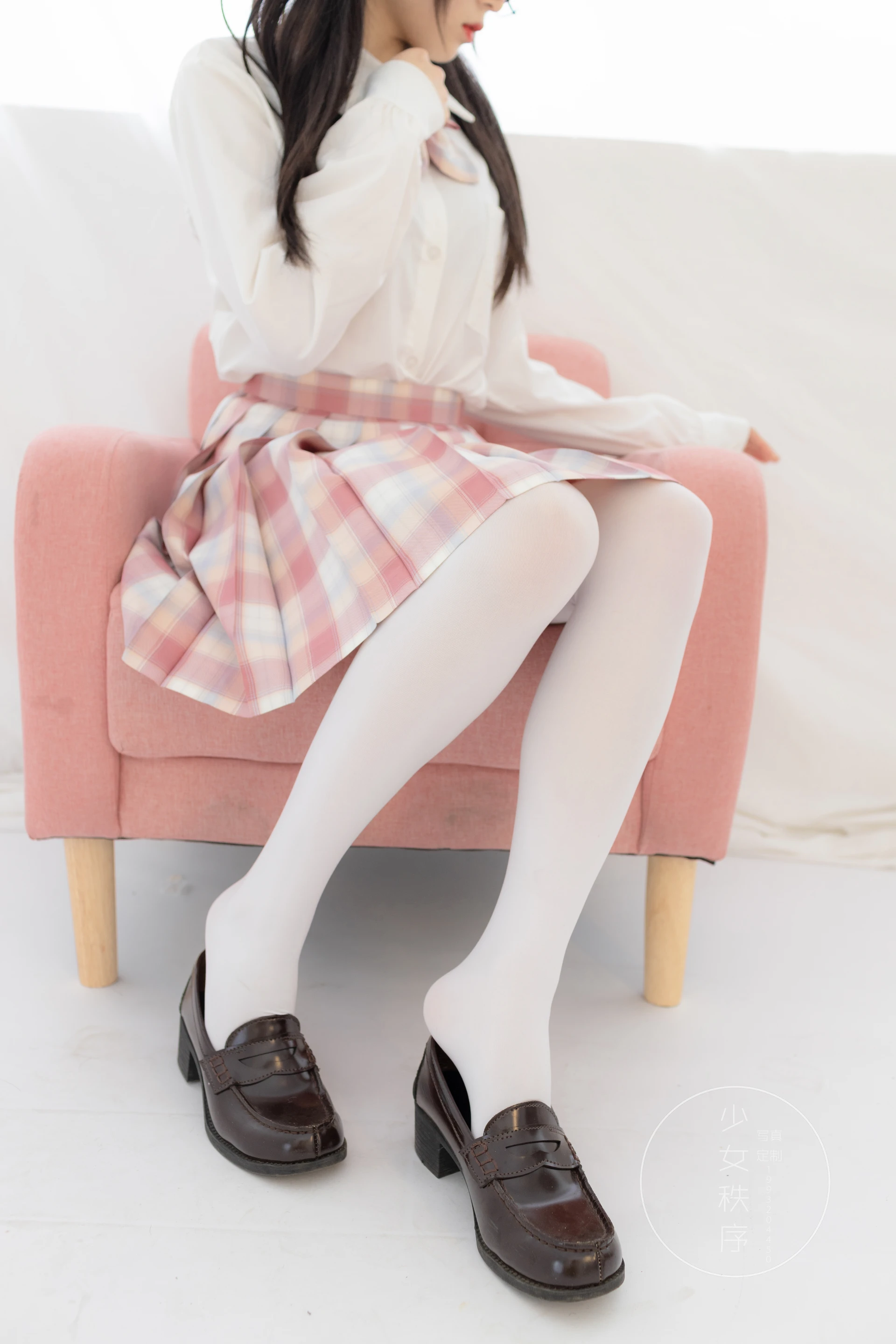 少女秩序 VOL.21 双马尾白丝JK制服 [78P-679MB]JK制服, 双马尾, 可爱, 少女秩序, 白丝, 美腿, 美足