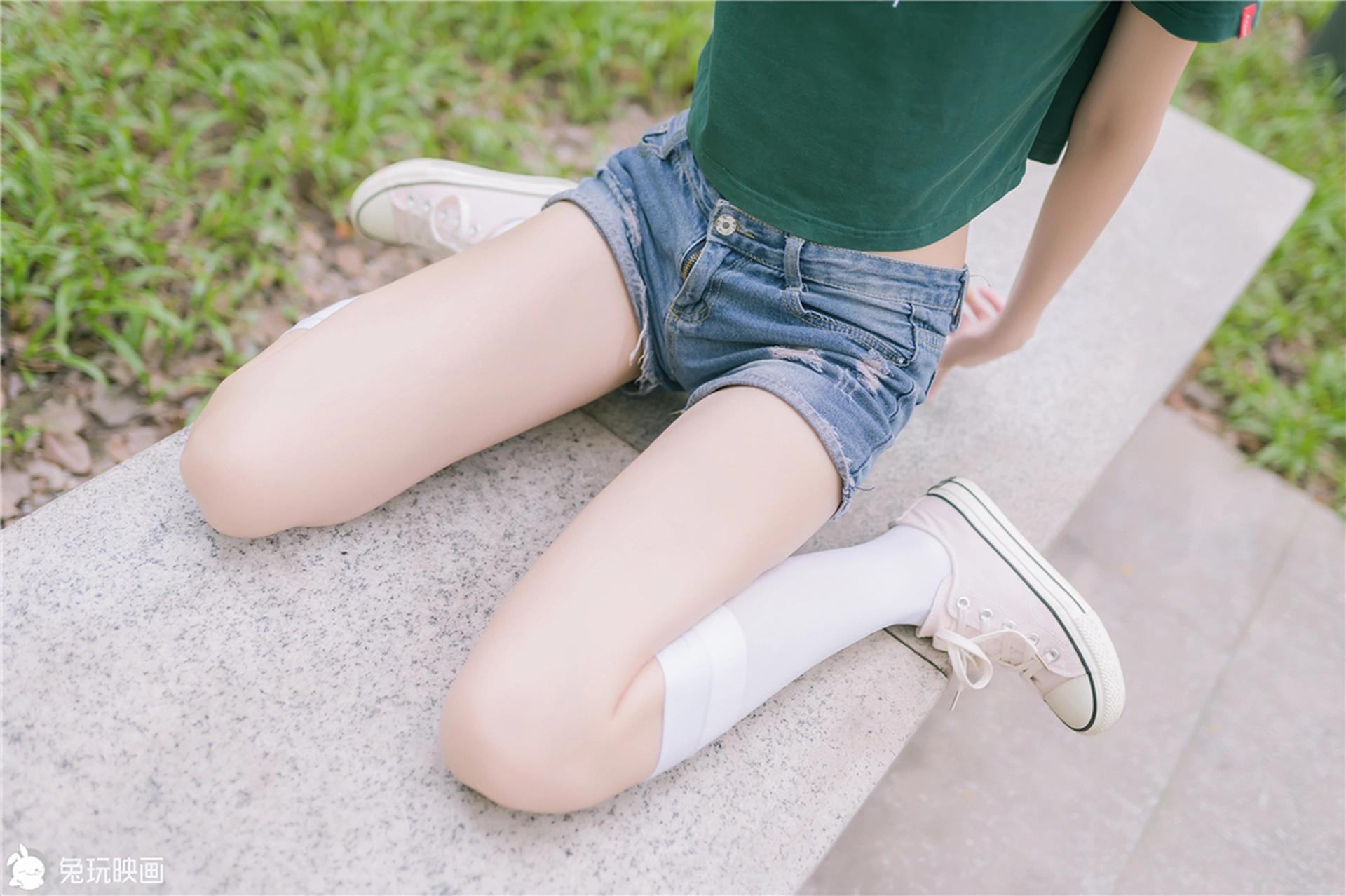 C18.006 夏天的热裤 [40P-31MB]