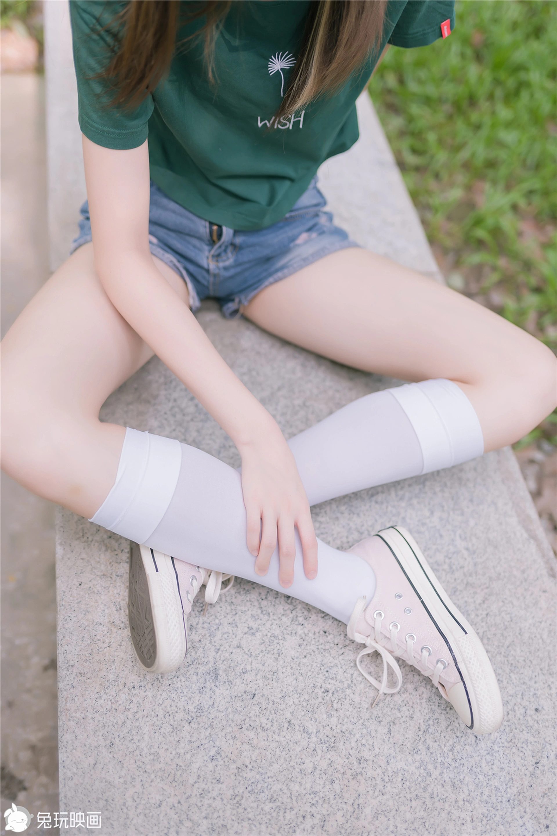 C18.006 夏天的热裤 [40P-31MB]