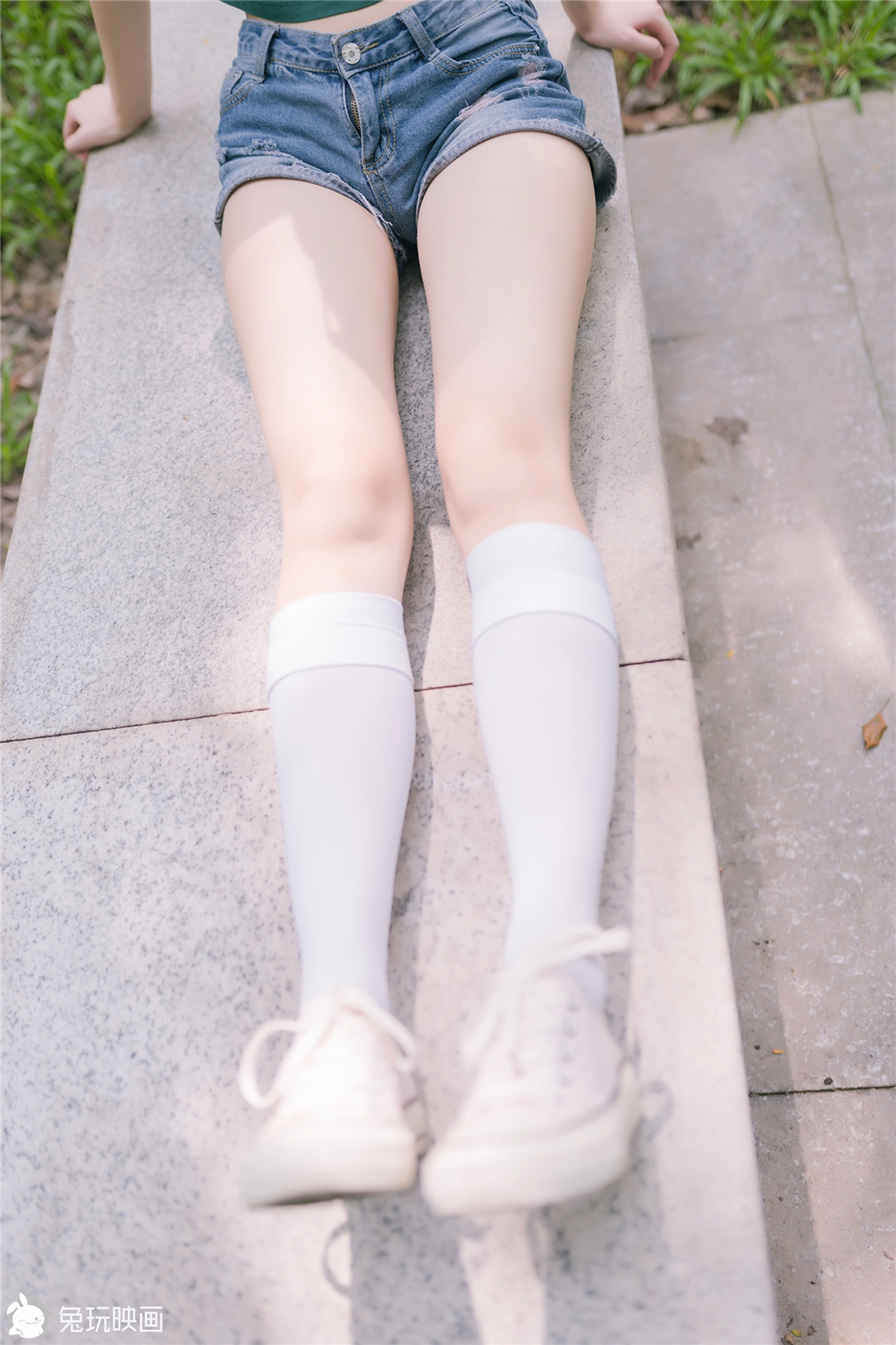 C18.006 夏天的热裤 [40P-31MB]