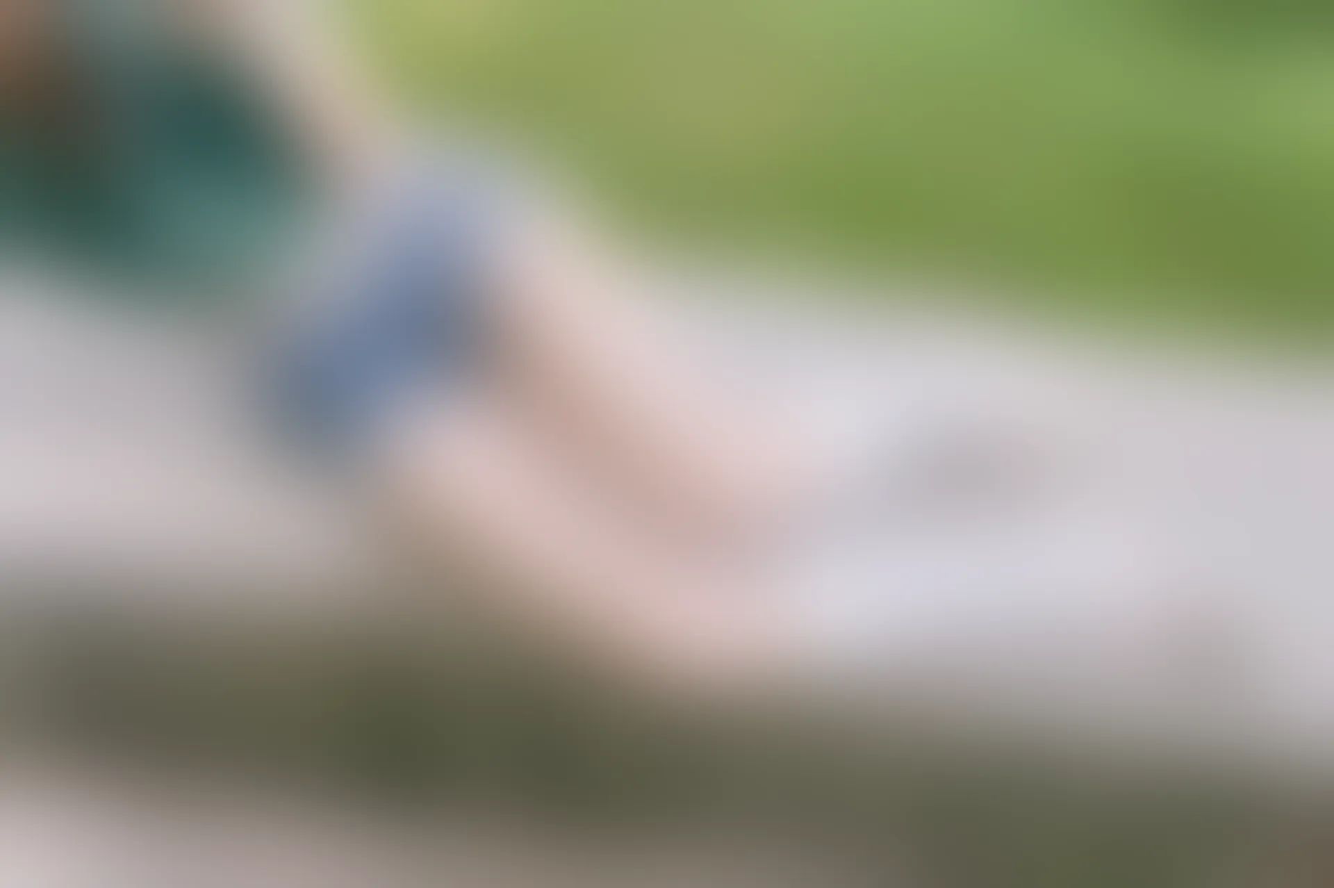 C18.006 夏天的热裤 [40P-31MB]