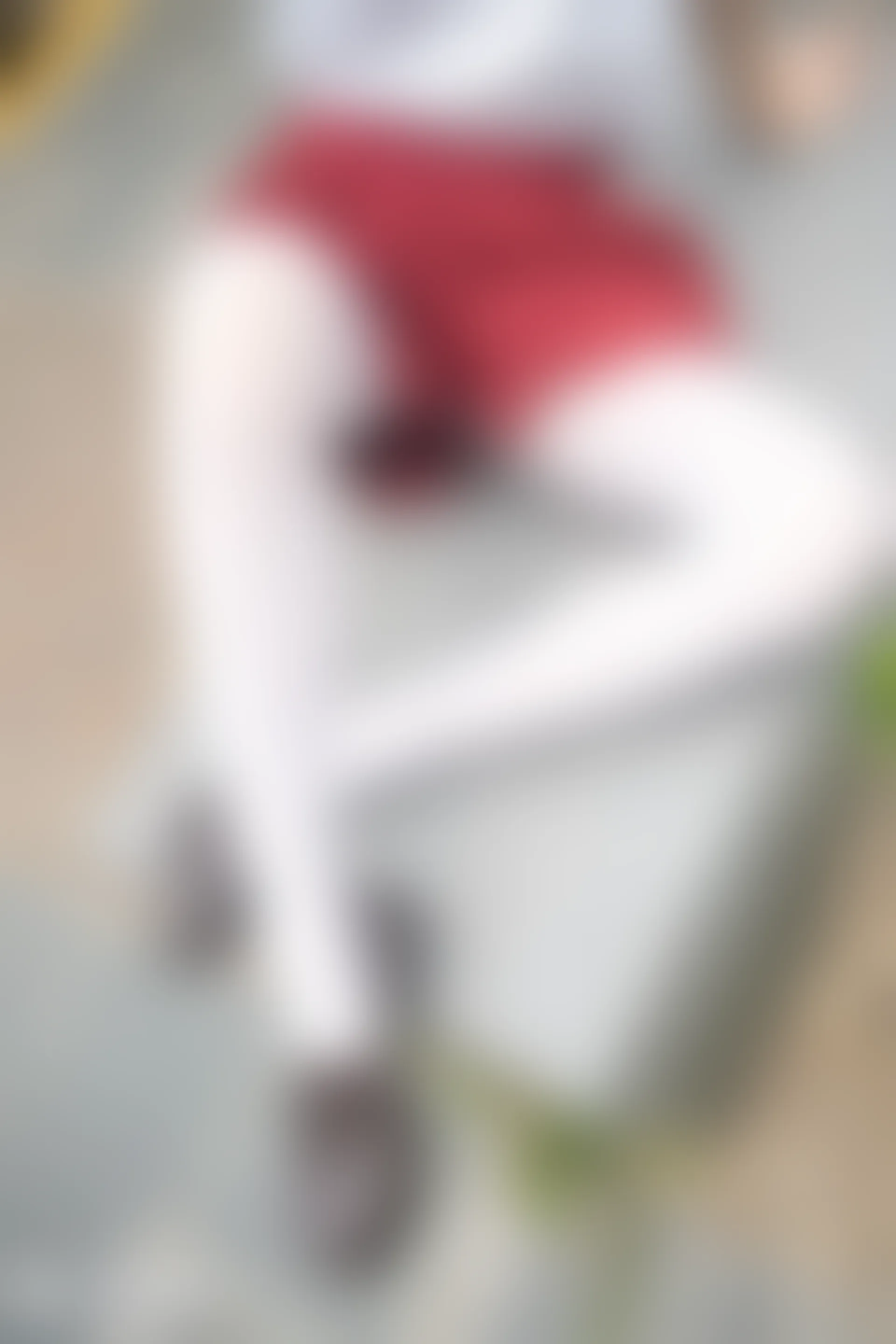C10.004 萝莉的红裙 [40P-96MB]