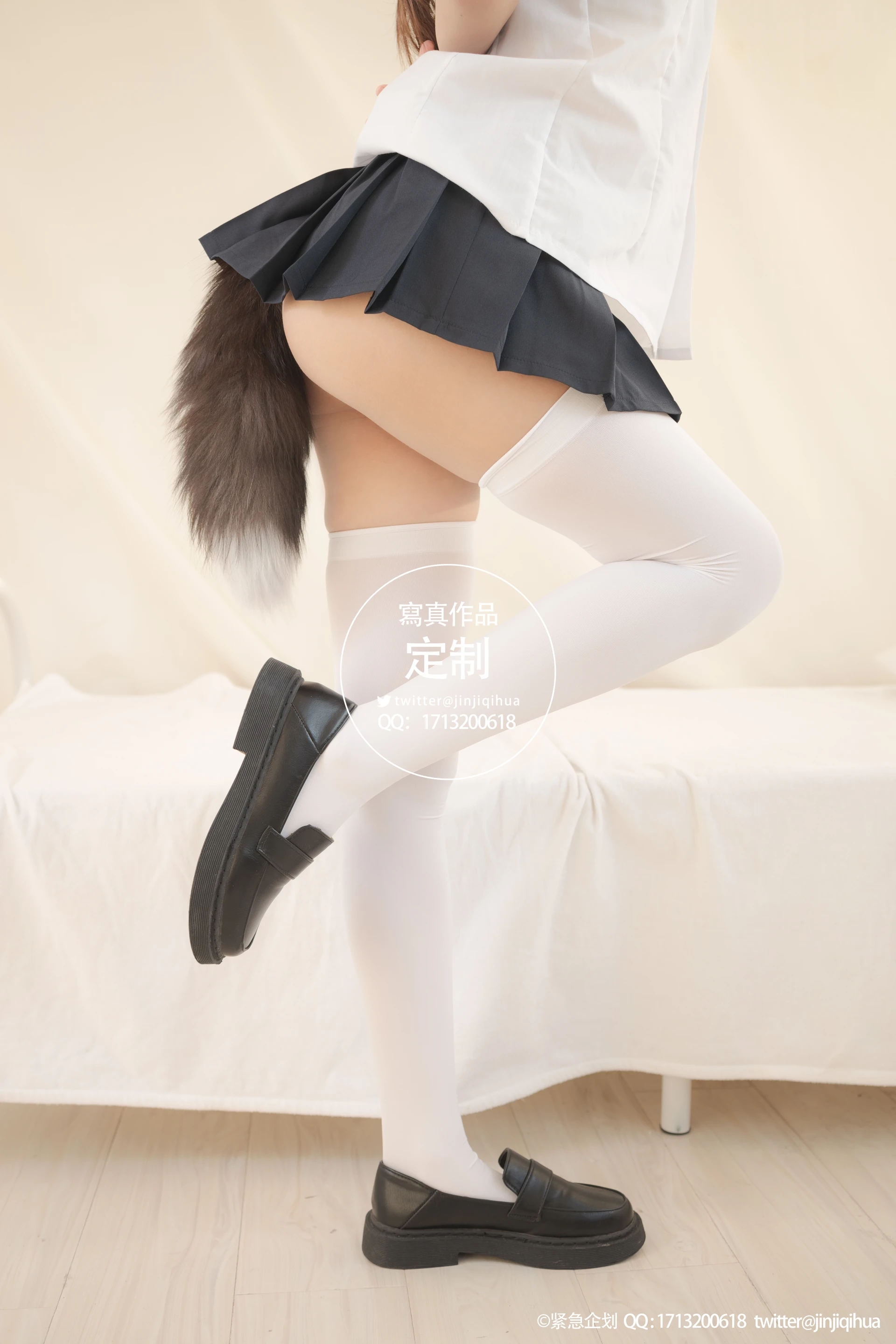 紧急企划 VOL.005 [68P1V-491M] 一只喵喵梓JK, JK制服, 一只喵喵梓, 制服, 白丝, 紧急企划, 美腿, 美足