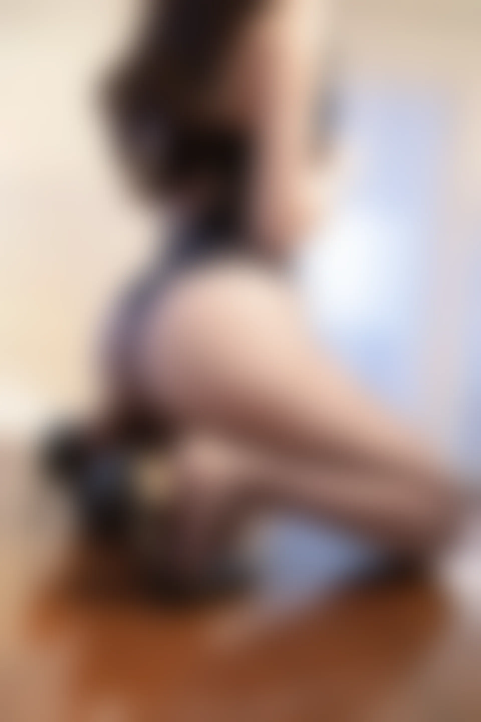 XiuRen秀人网 2022.02.28 No.4646 芝芝Booty 美腿御姐[78+1P 634MB]