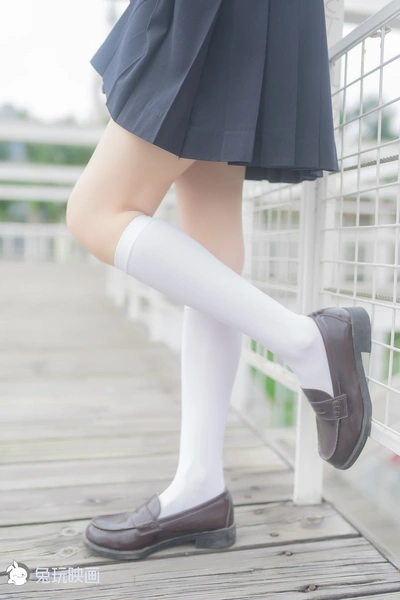 C40.006 教室里的南小鸟 [40P-446MB]