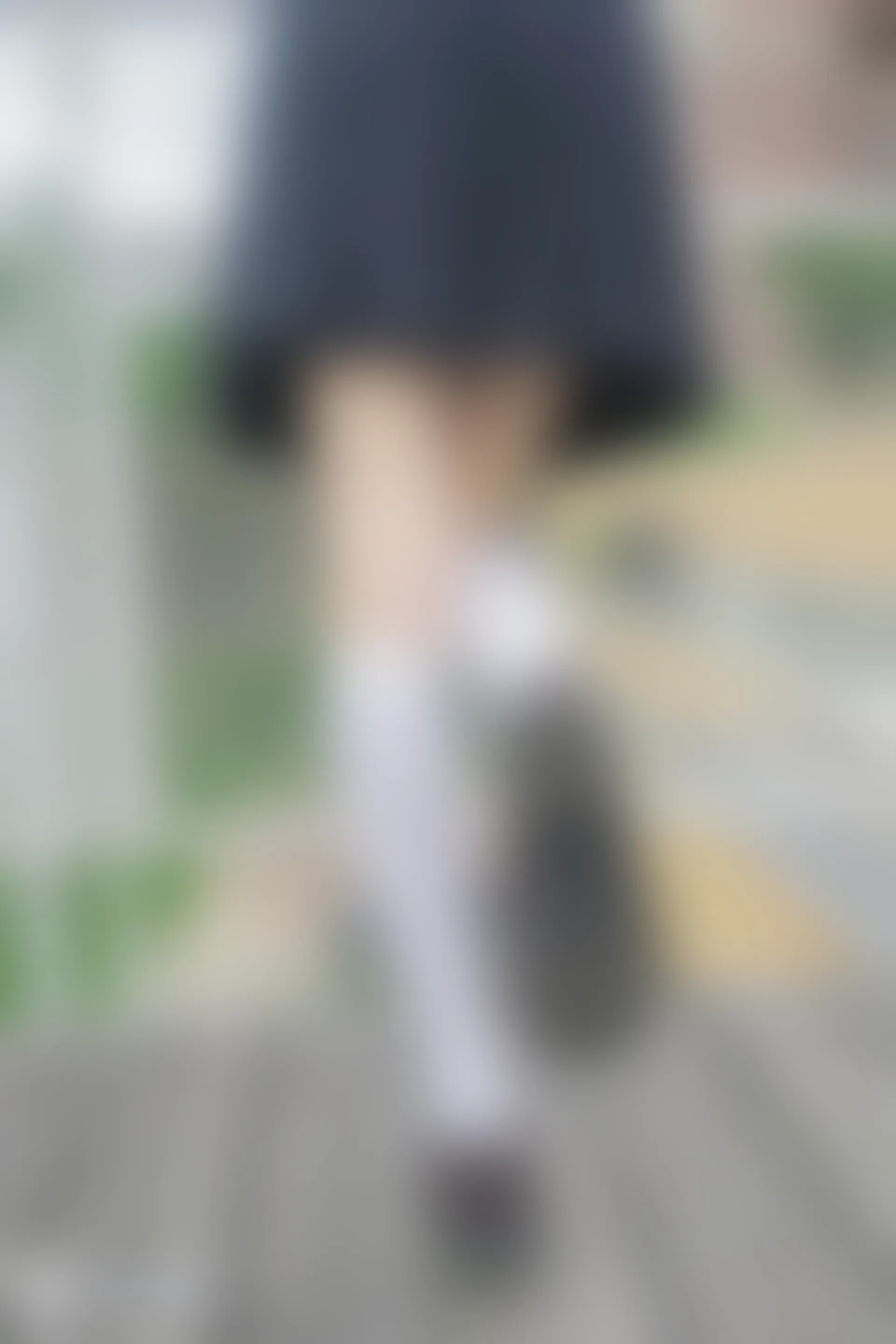 C11.007 阴天里的白丝 [40P-86MB]