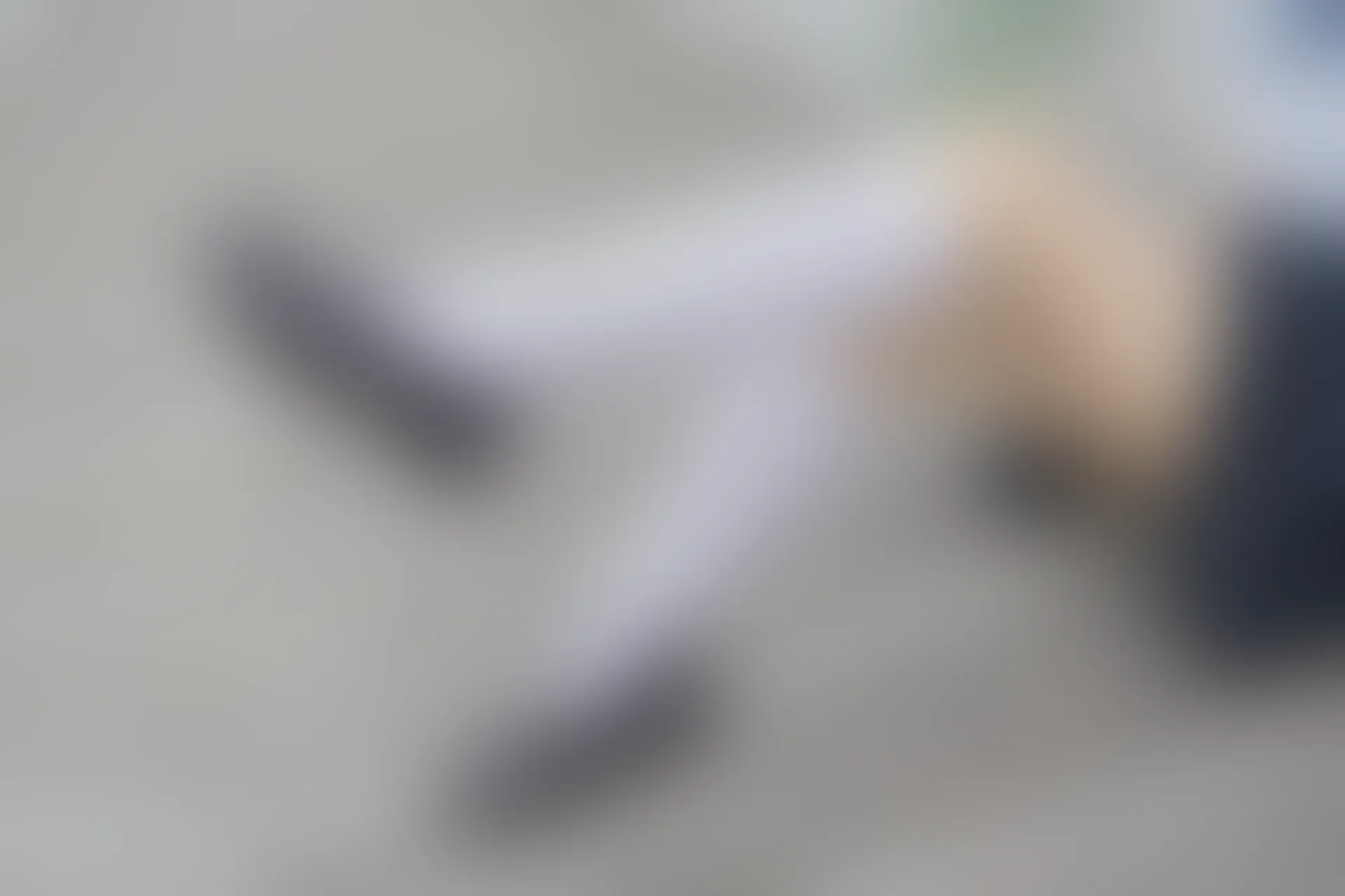 C11.007 阴天里的白丝 [40P-86MB]