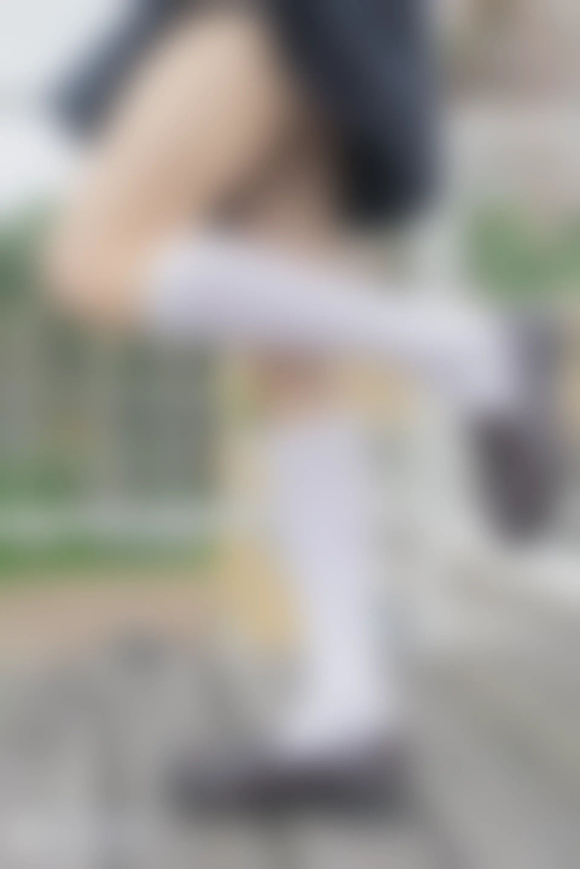 C11.007 阴天里的白丝 [40P-86MB]
