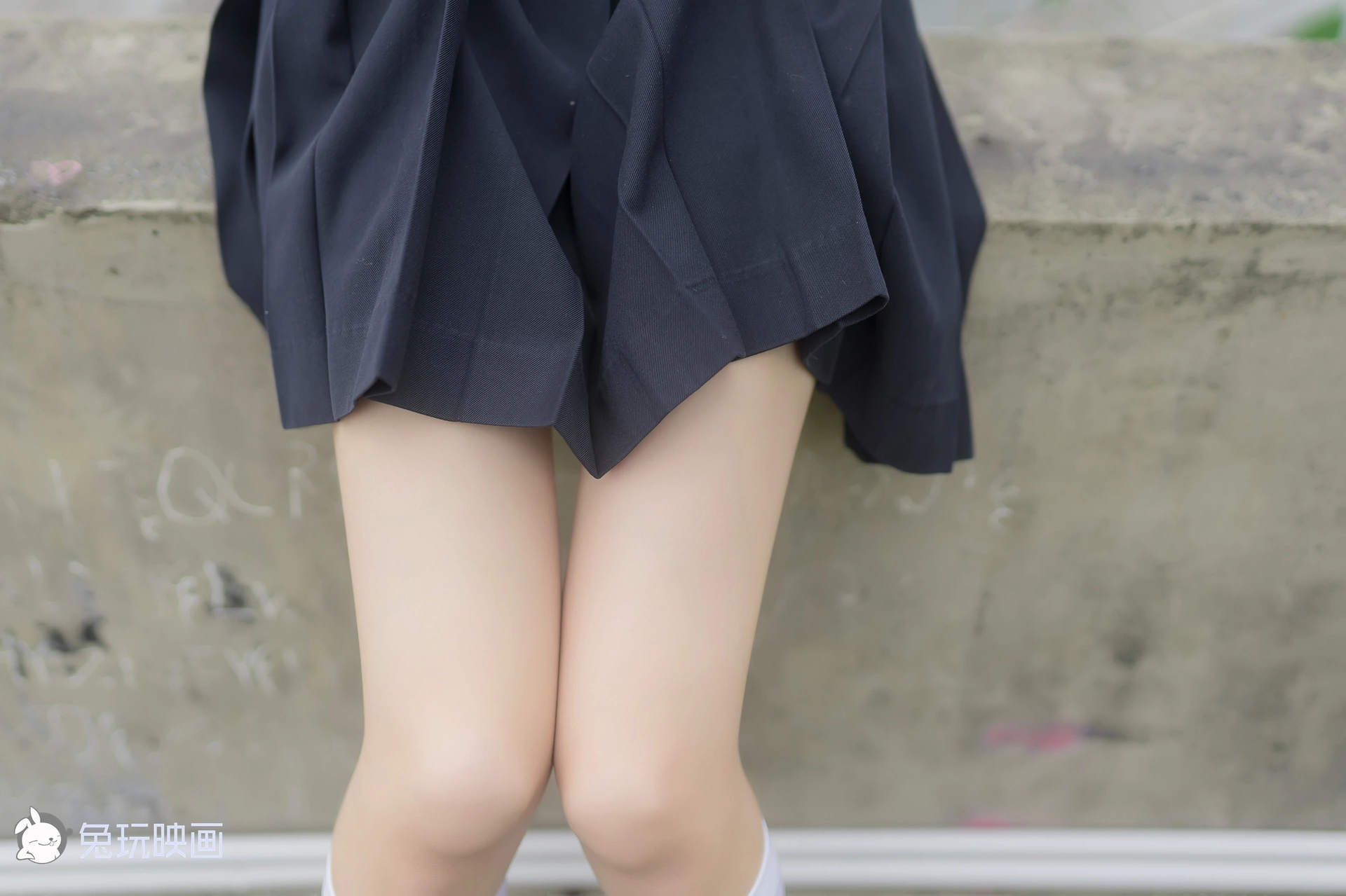 C11.007 阴天里的白丝 [40P-86MB]