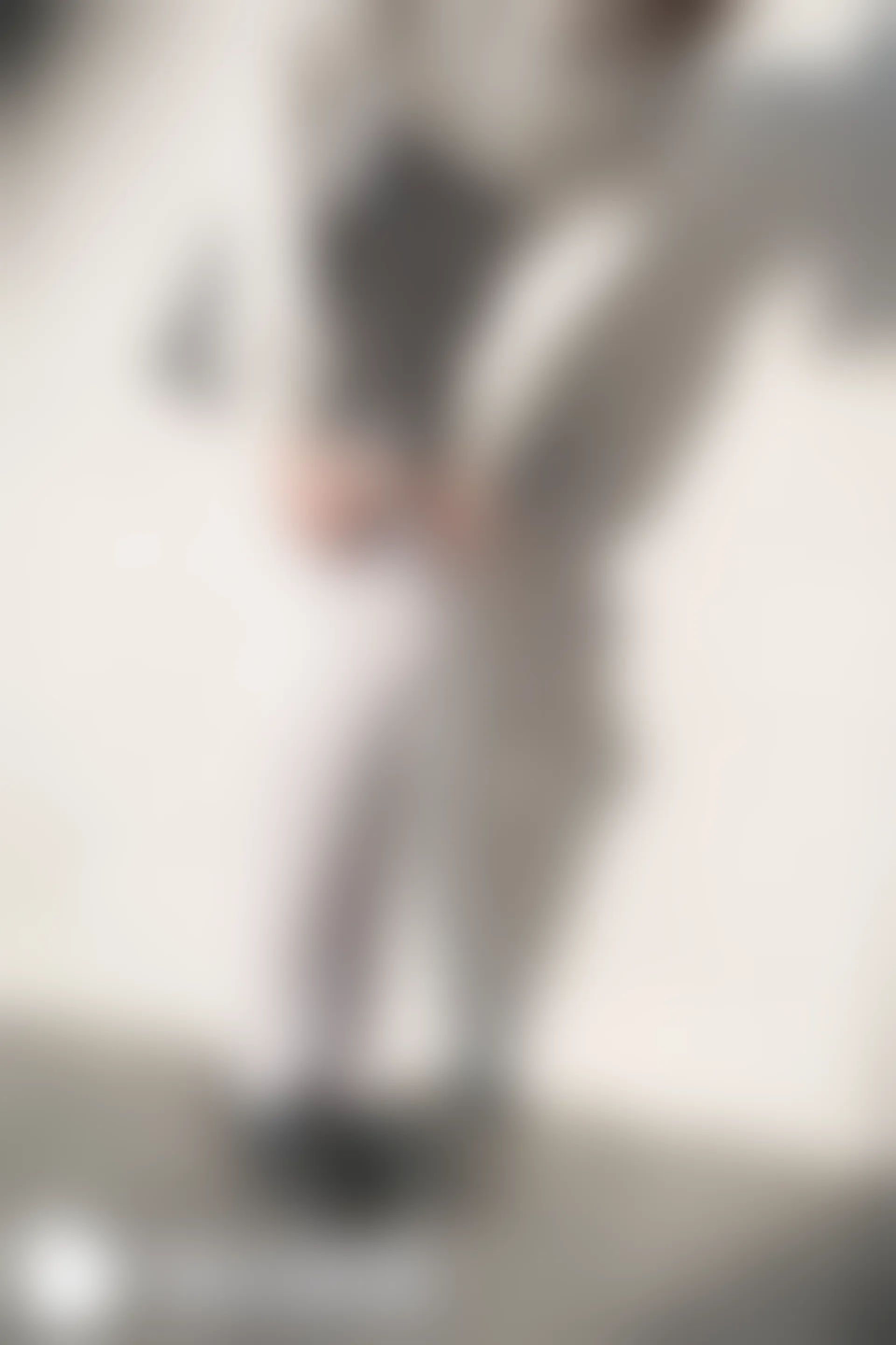 C34.002 白丝与阳光 [40P-84MB]