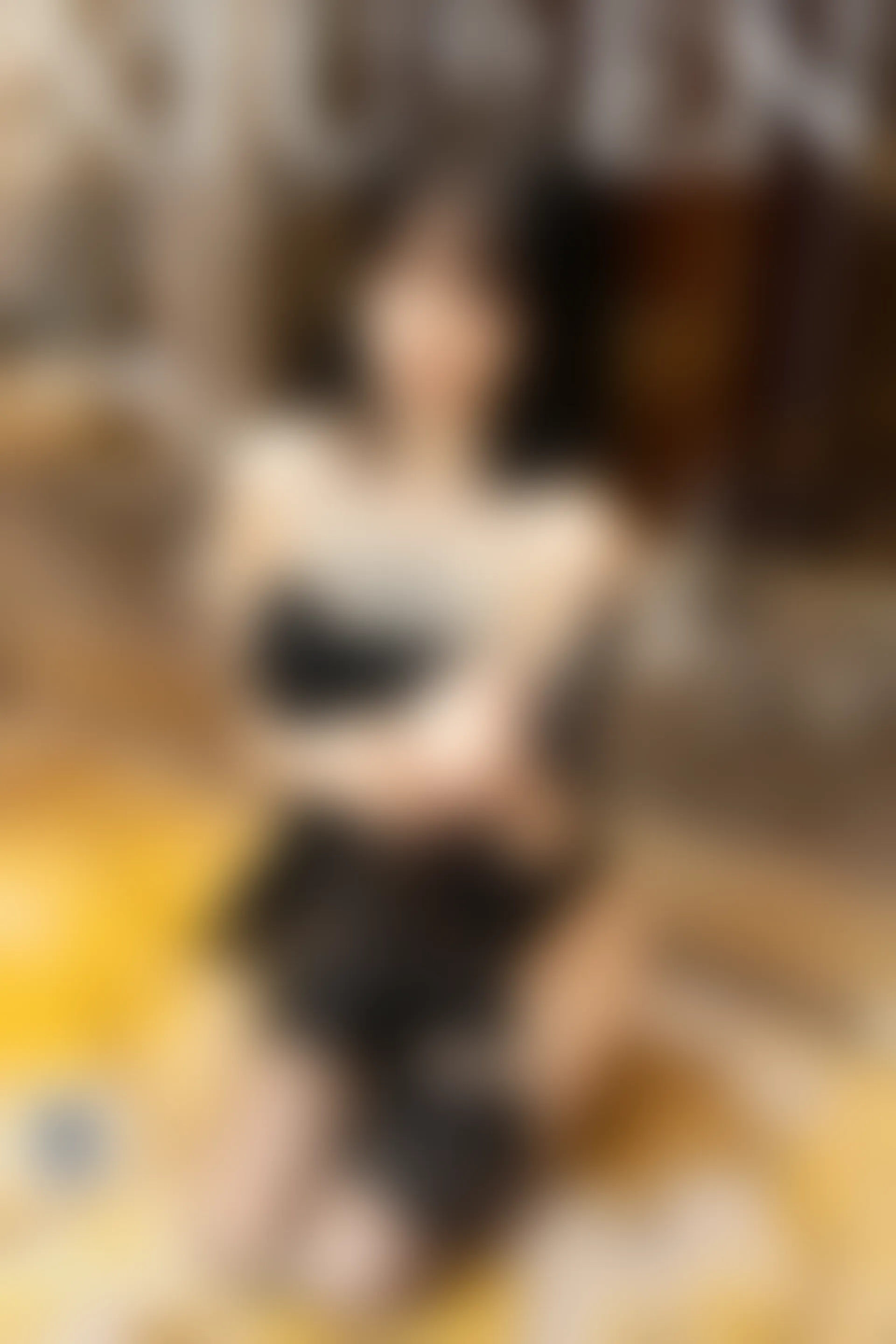 XiuRen秀人网 2022.03.10 No.4700 奶瓶. 黑丝美腿[75+1P 737MB]