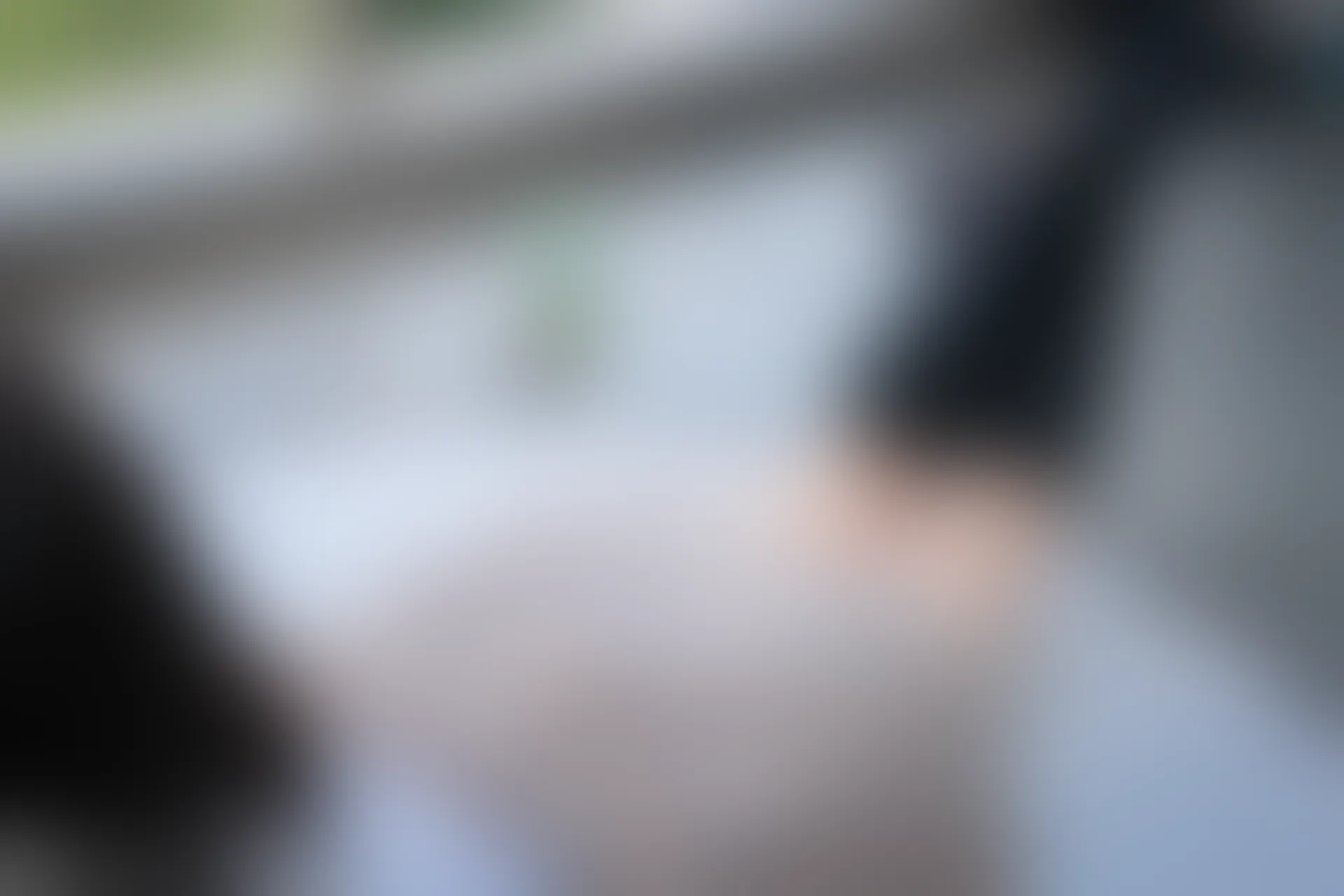 C18.002 教室走廊外的JK [41P-425MB]