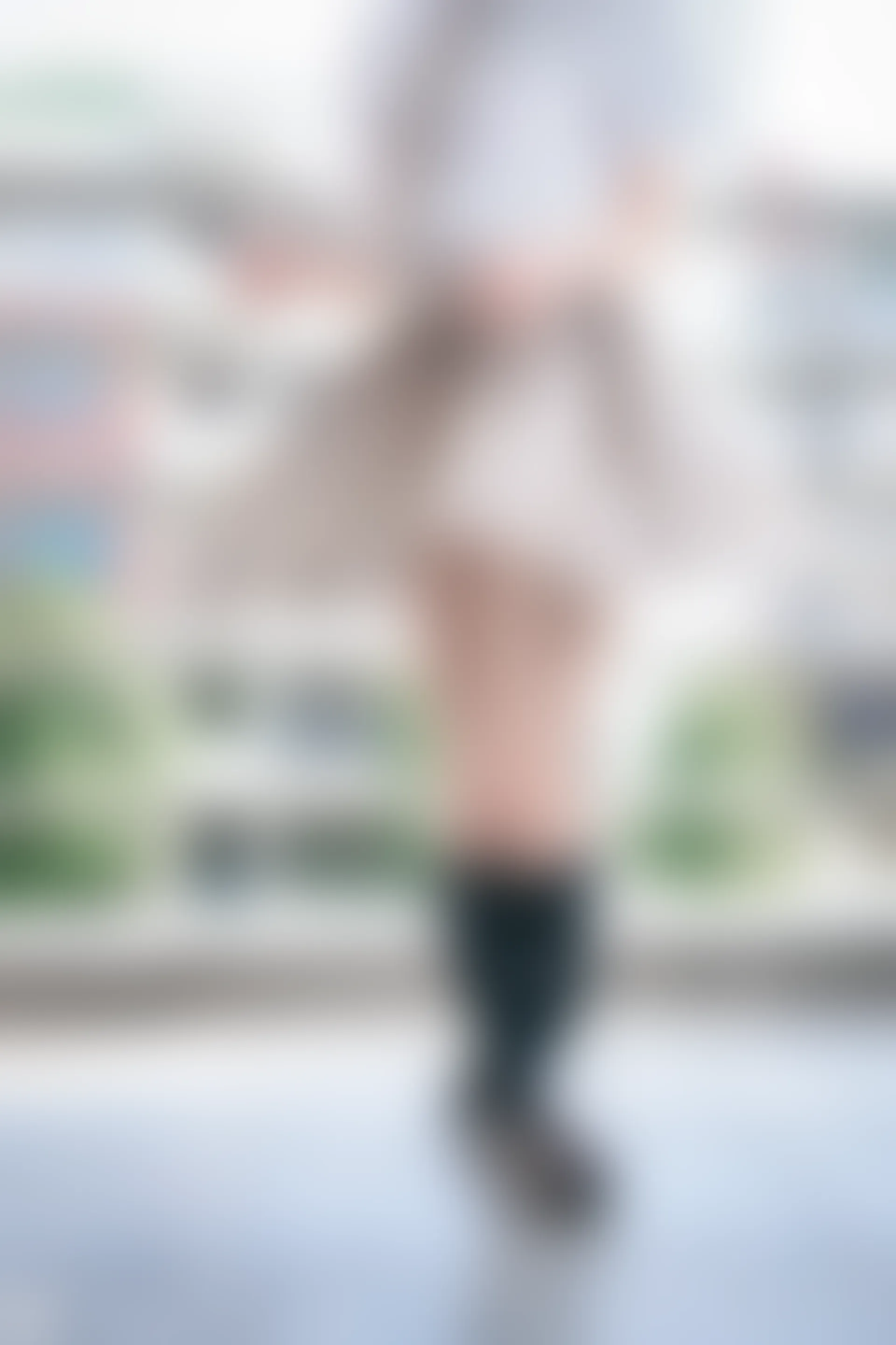 C18.002 教室走廊外的JK [41P-425MB]