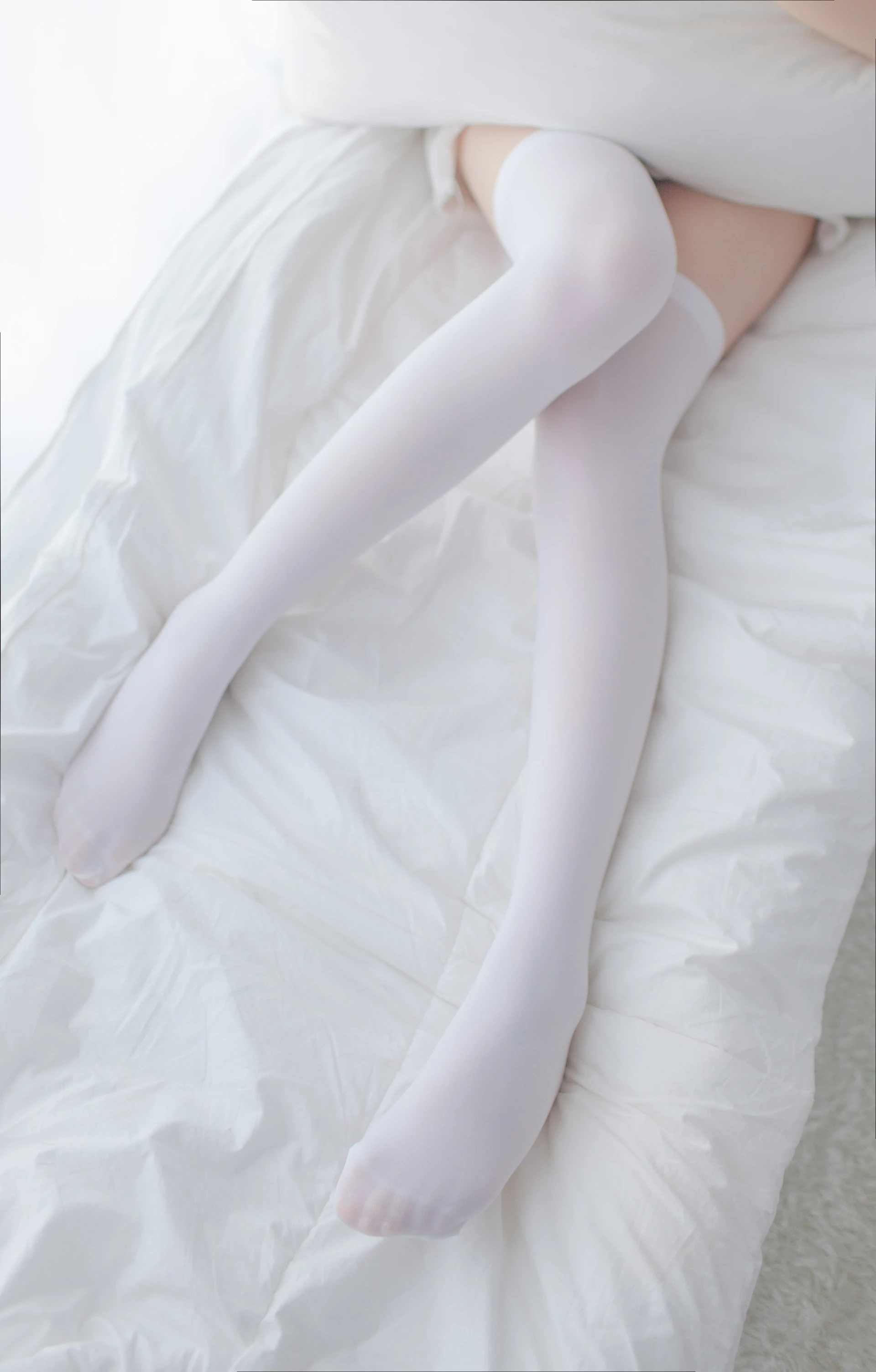 少女秩序 VOL.11 恋上你的床 可爱白丝[49P-280M]可爱, 少女秩序, 白丝, 美腿, 美足