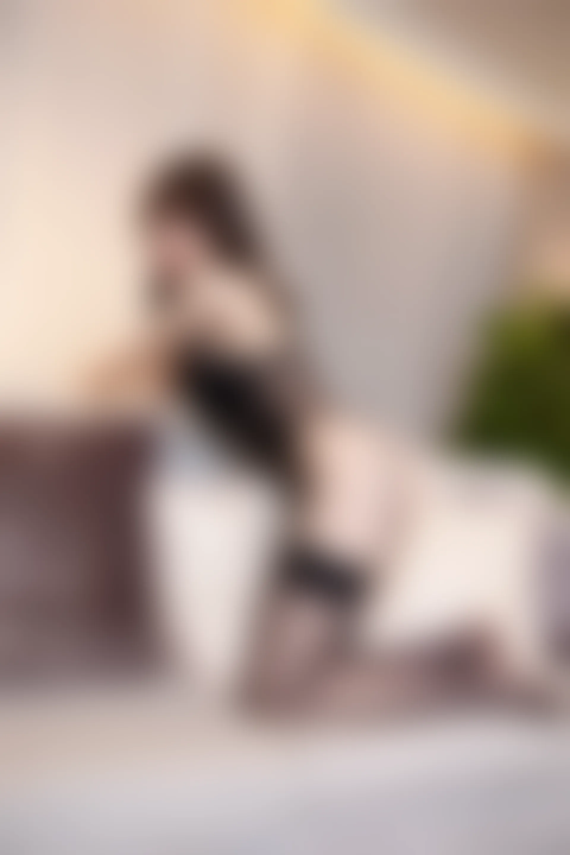 XiuRen秀人网 2022.02.25 No.4638 芝芝Booty 美腿黑丝[77+1P 765MB]