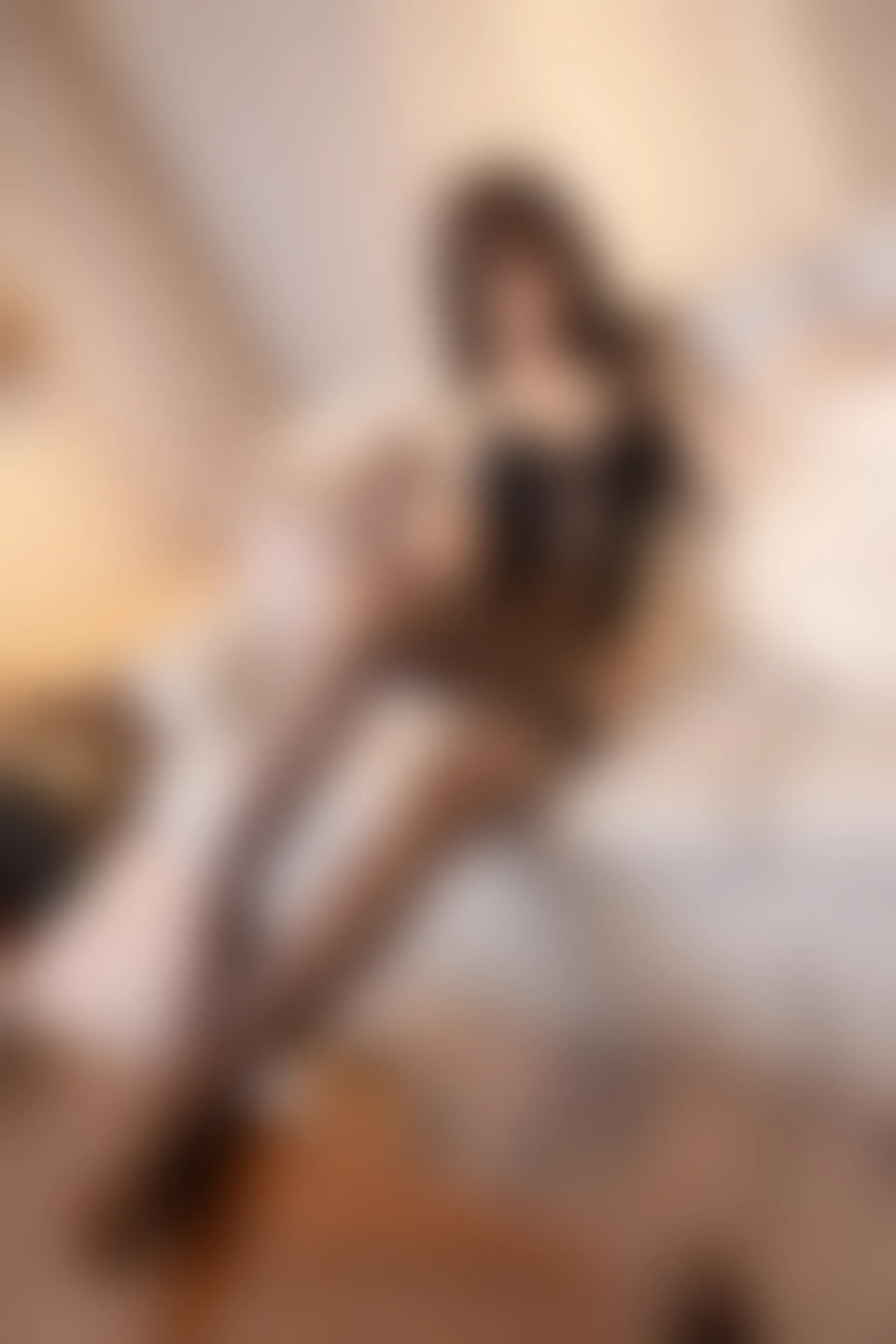 XiuRen秀人网 2022.02.25 No.4638 芝芝Booty 美腿黑丝[77+1P 765MB]