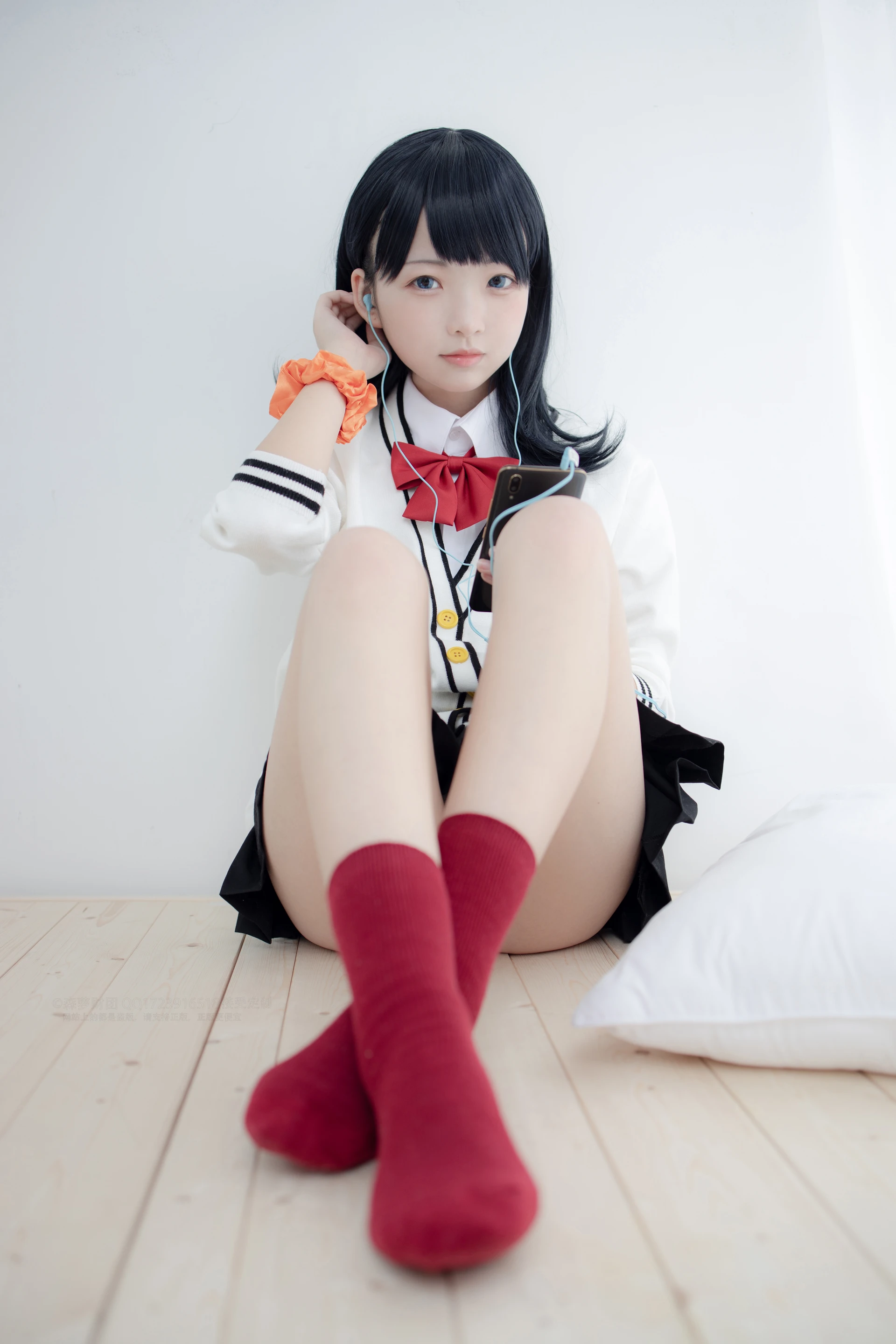 森萝财团 X-055 [93P1V-2.17G]制服, 可爱, 森萝财团, 美腿, 肉丝