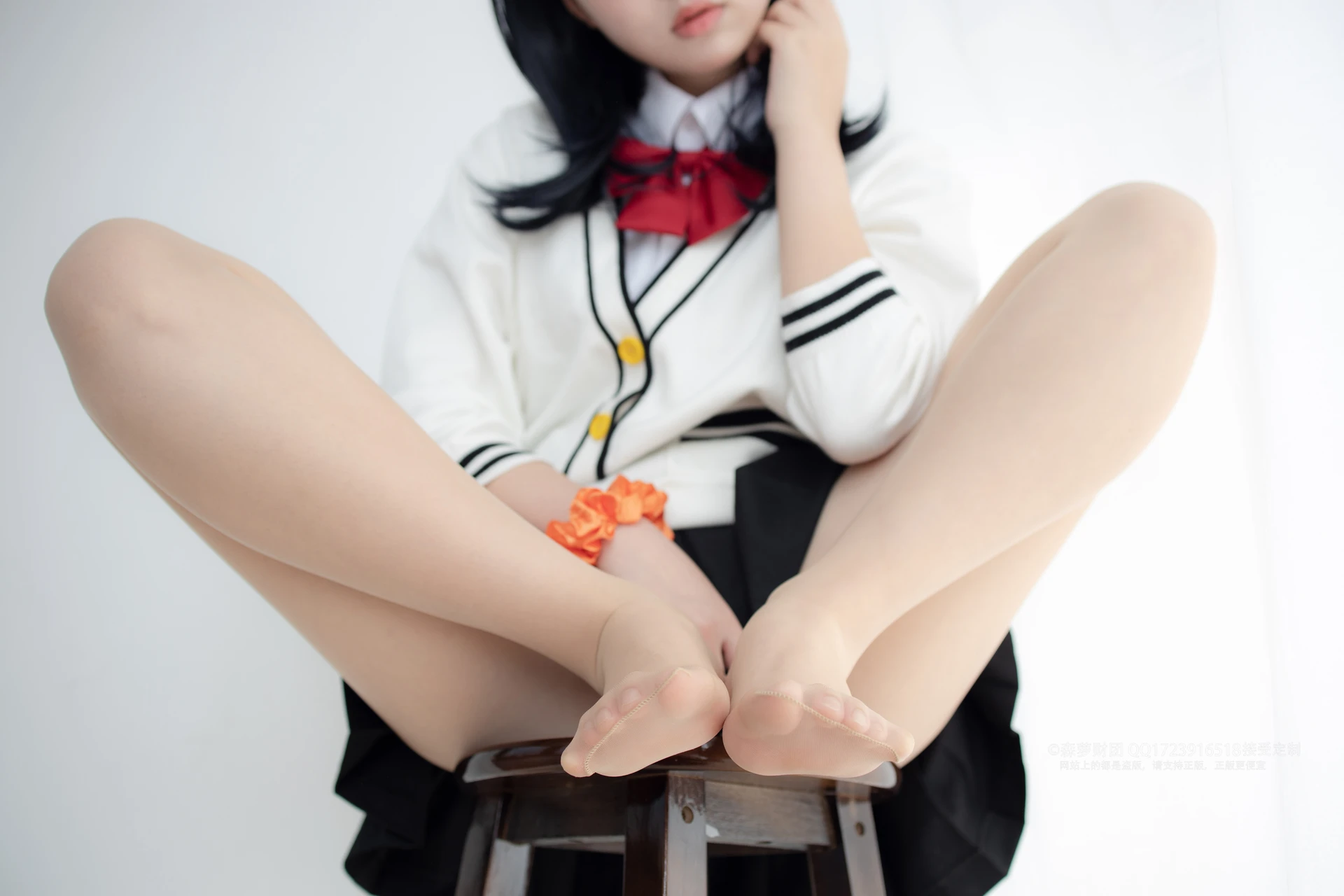 森萝财团 X-055 [93P1V-2.17G]制服, 可爱, 森萝财团, 美腿, 肉丝