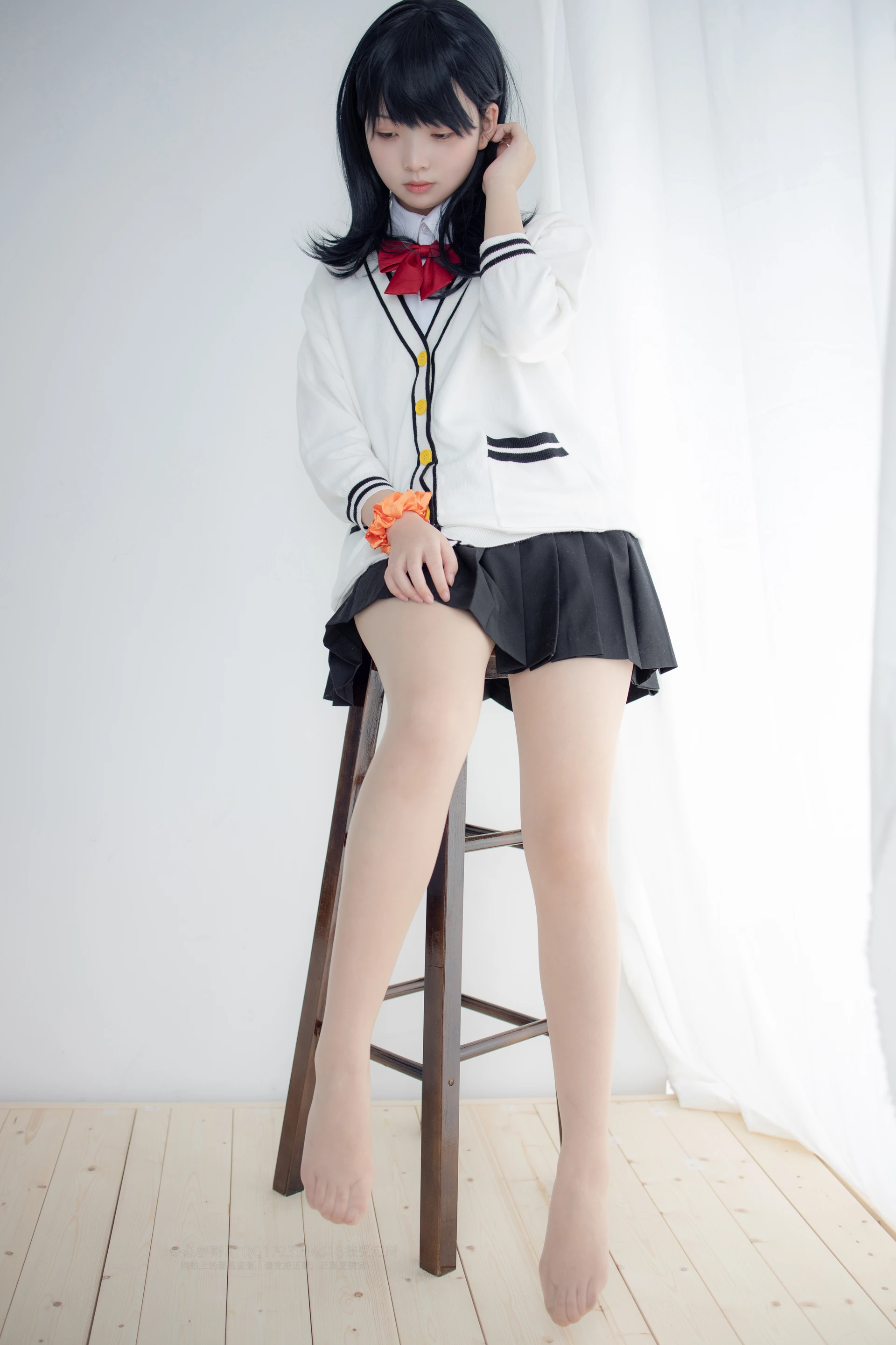 森萝财团 X-055 [93P1V-2.17G]制服, 可爱, 森萝财团, 美腿, 肉丝