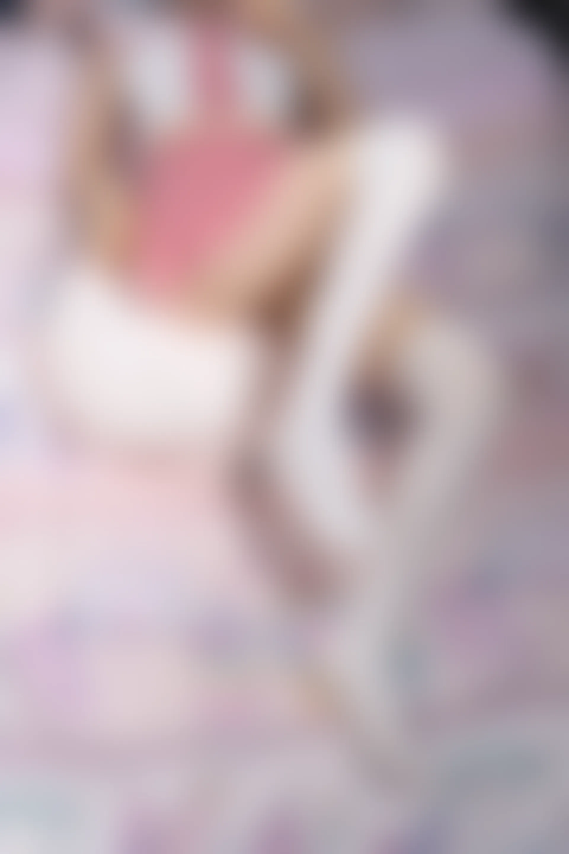 C26.004 红色格子裙和白丝 [40P-412MB]