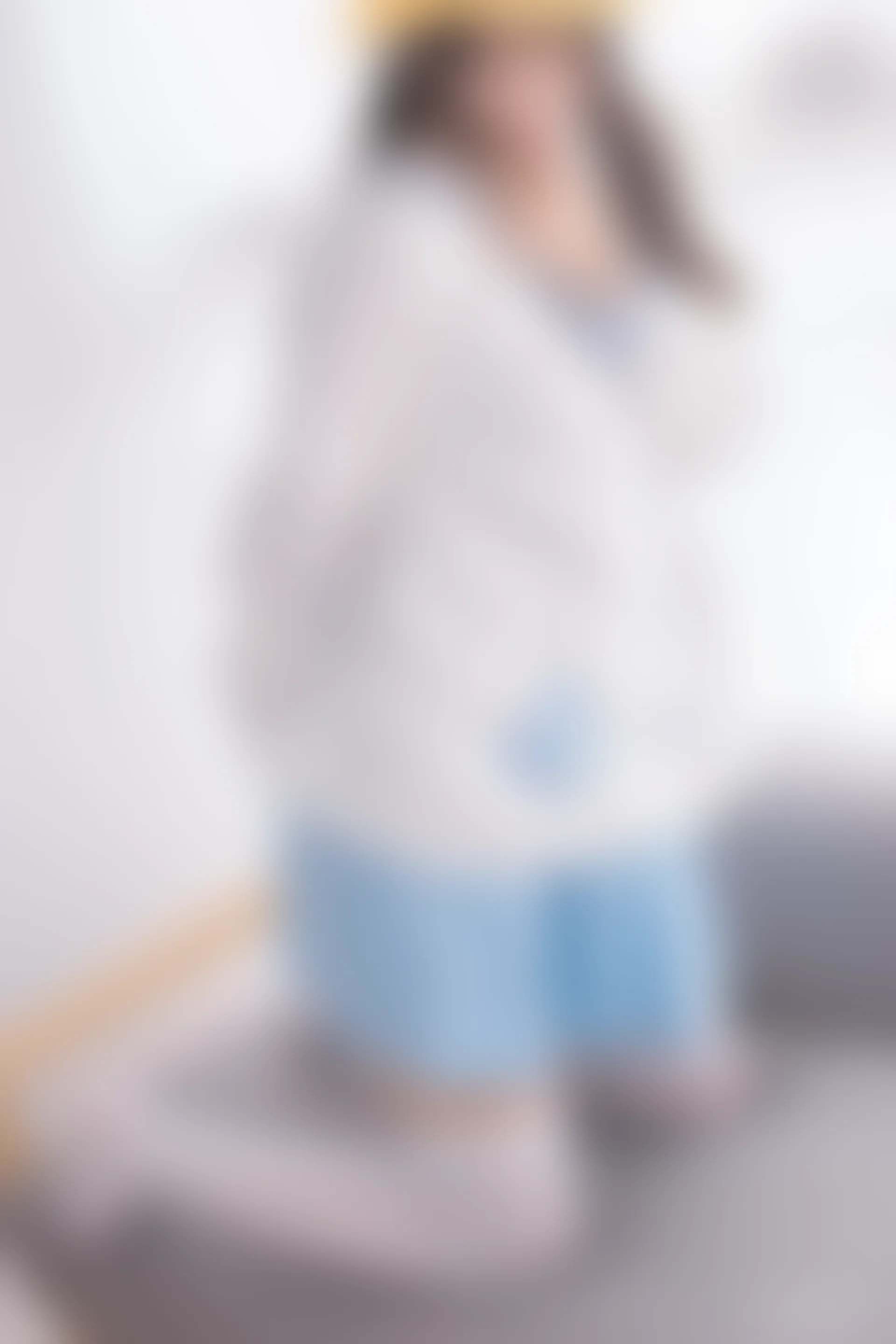 轻兰映画 SPL.008 [98P-783M]白丝, 美腿, 美足, 轻兰映画