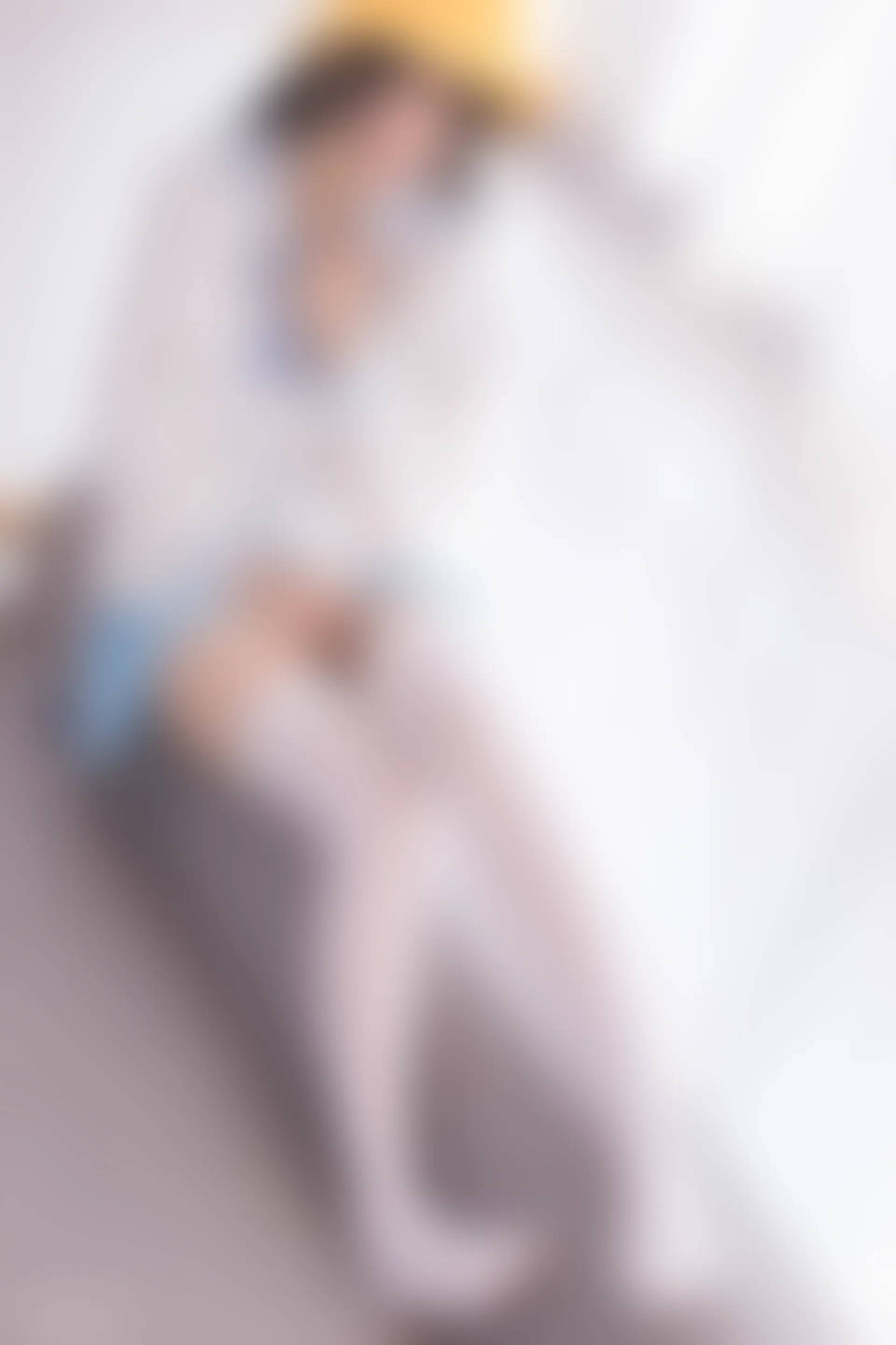 轻兰映画 SPL.008 [98P-783M]白丝, 美腿, 美足, 轻兰映画