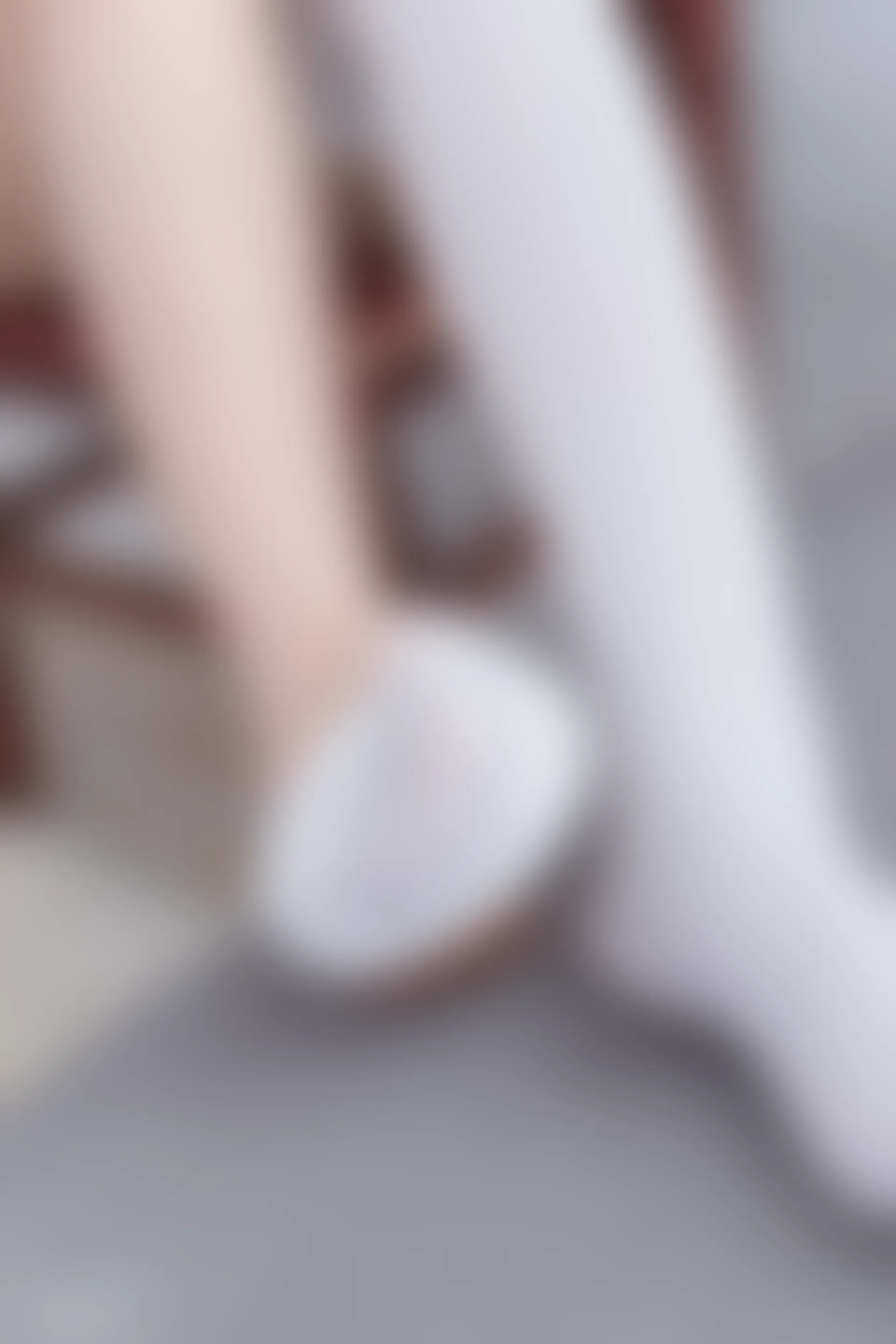 轻兰映画 SPL.008 [98P-783M]白丝, 美腿, 美足, 轻兰映画