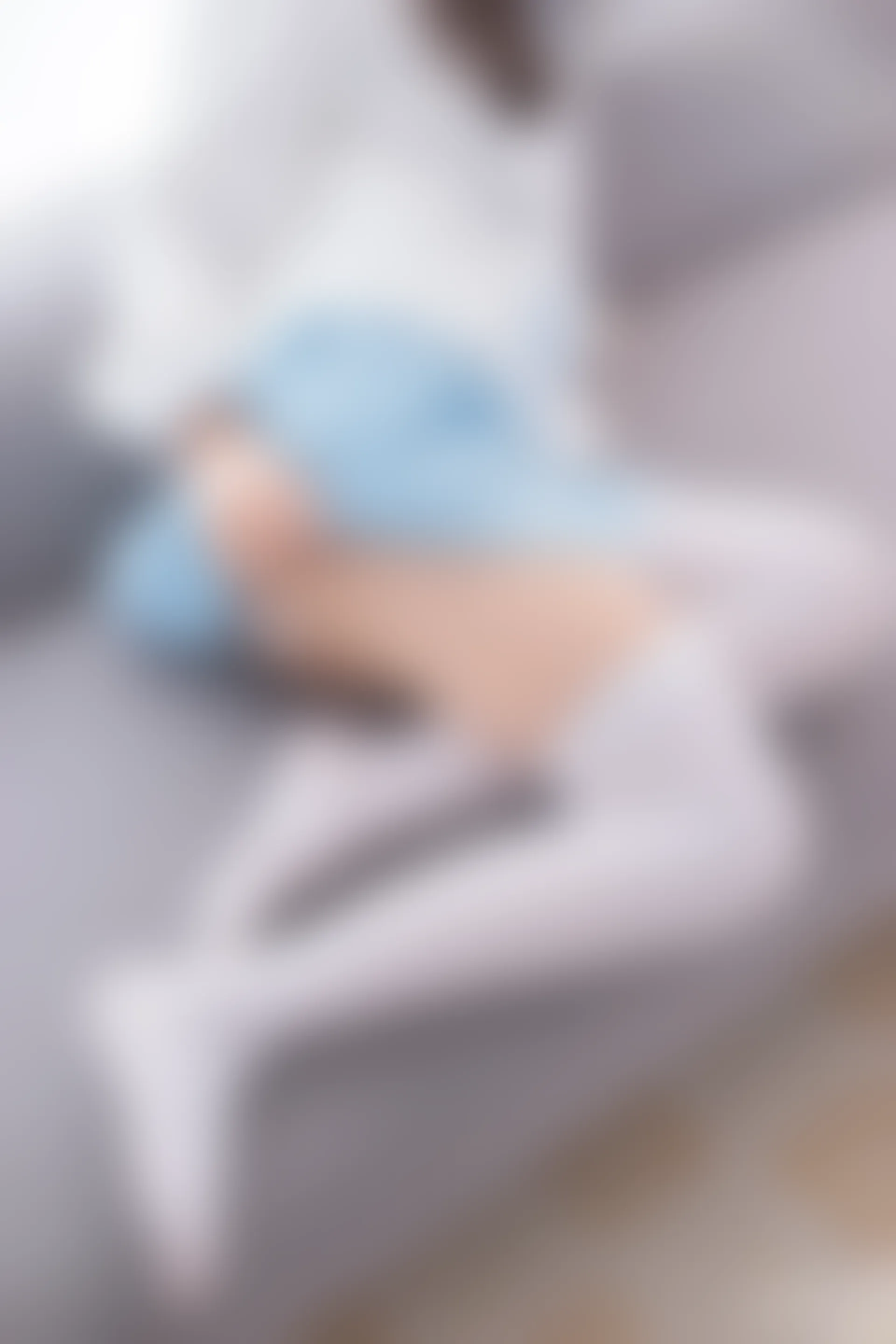 轻兰映画 SPL.008 [98P-783M]白丝, 美腿, 美足, 轻兰映画