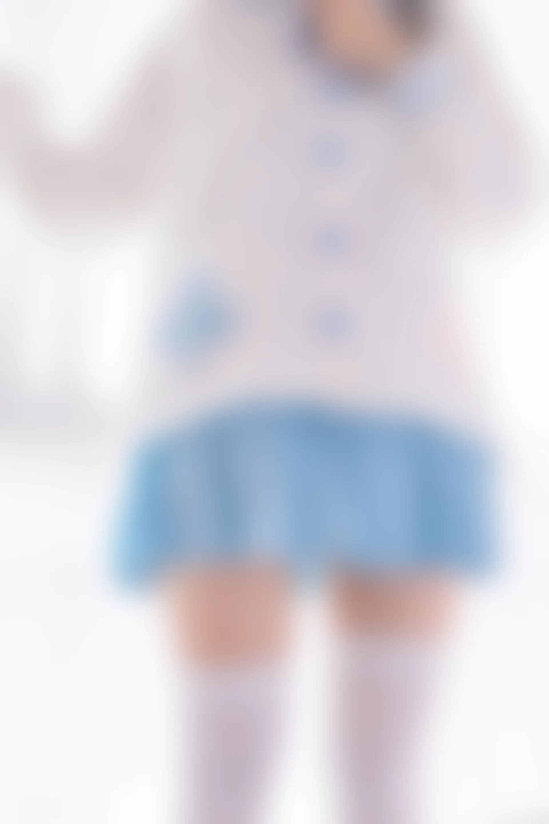 轻兰映画 SPL.008 [98P-783M]白丝, 美腿, 美足, 轻兰映画