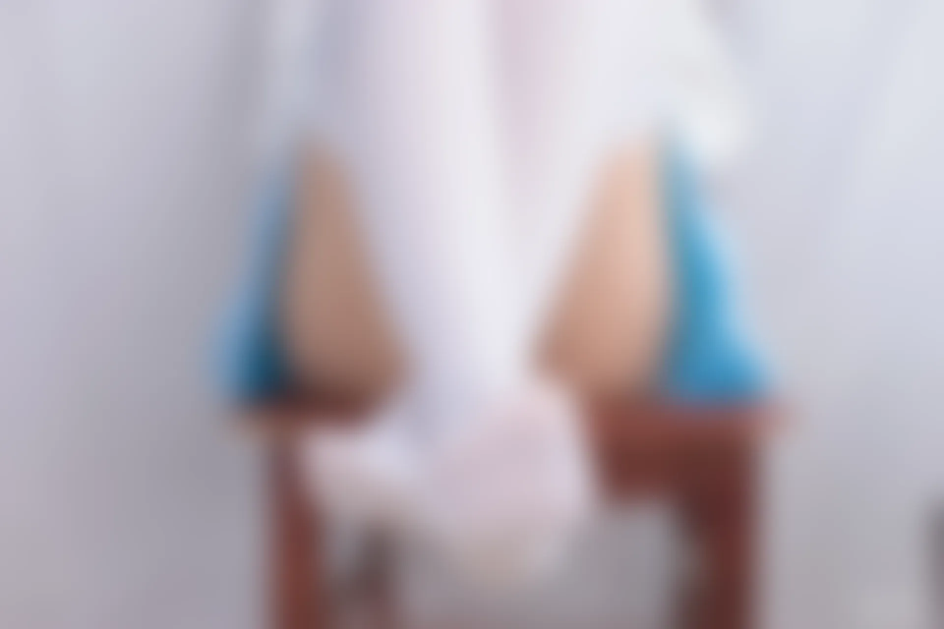 轻兰映画 SPL.008 [98P-783M]白丝, 美腿, 美足, 轻兰映画