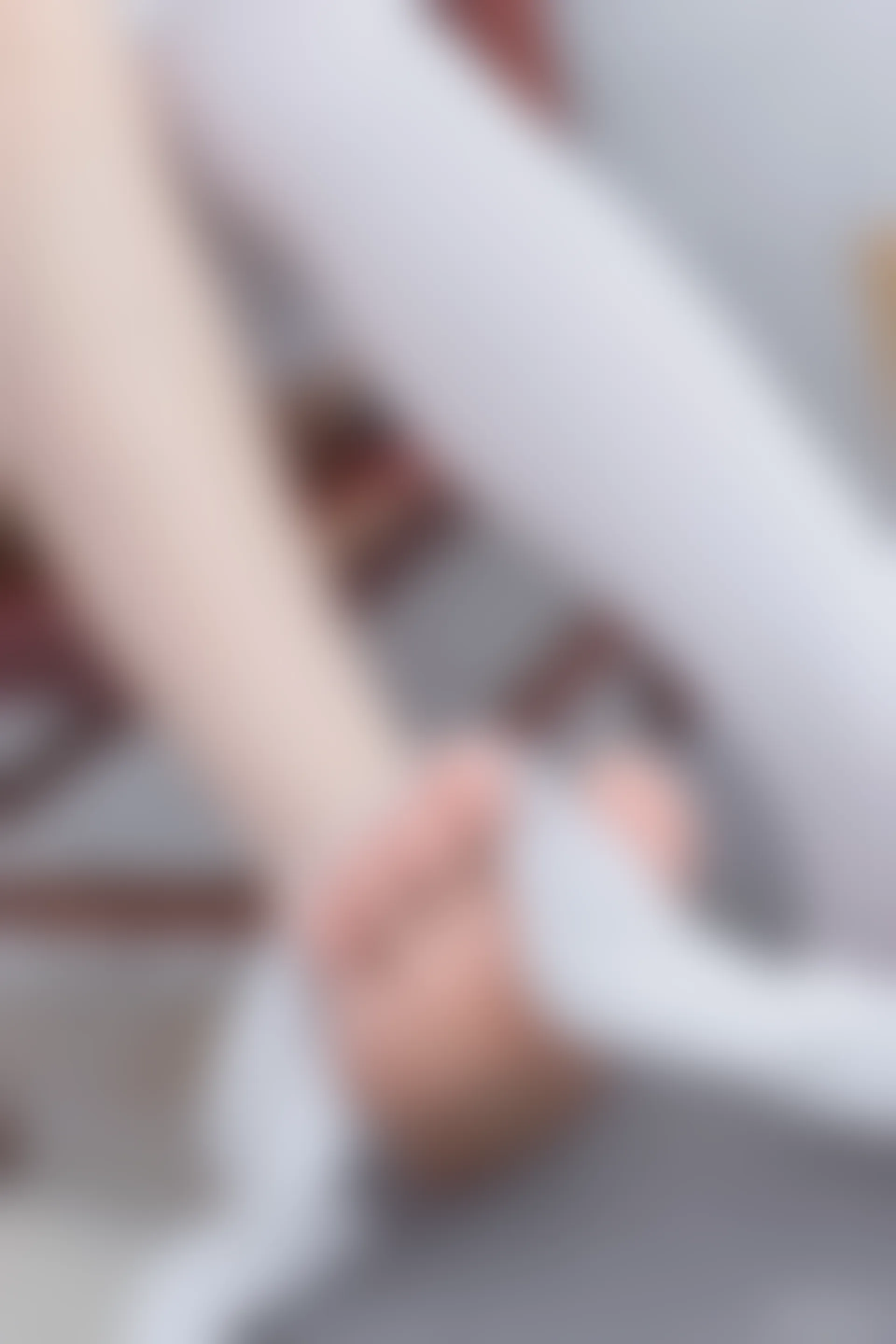 轻兰映画 SPL.008 [98P-783M]白丝, 美腿, 美足, 轻兰映画