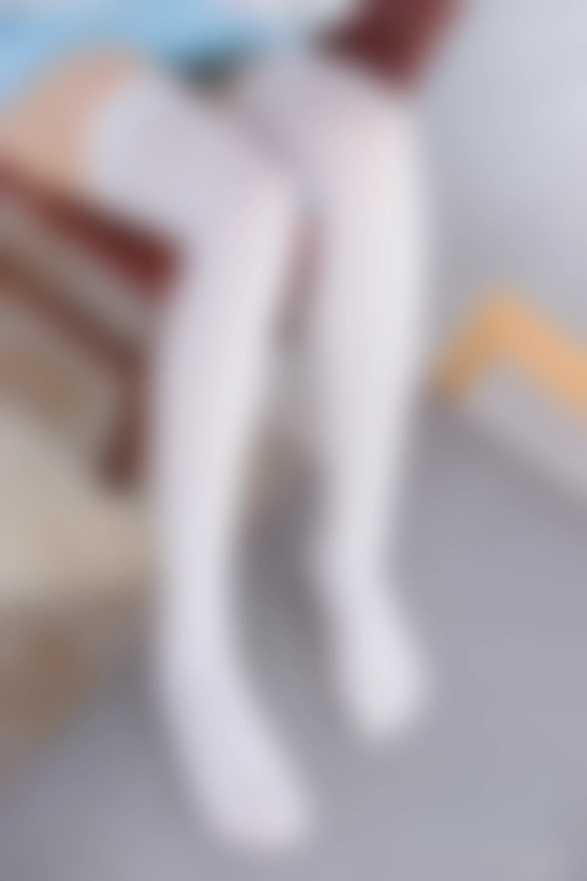 轻兰映画 SPL.008 [98P-783M]白丝, 美腿, 美足, 轻兰映画