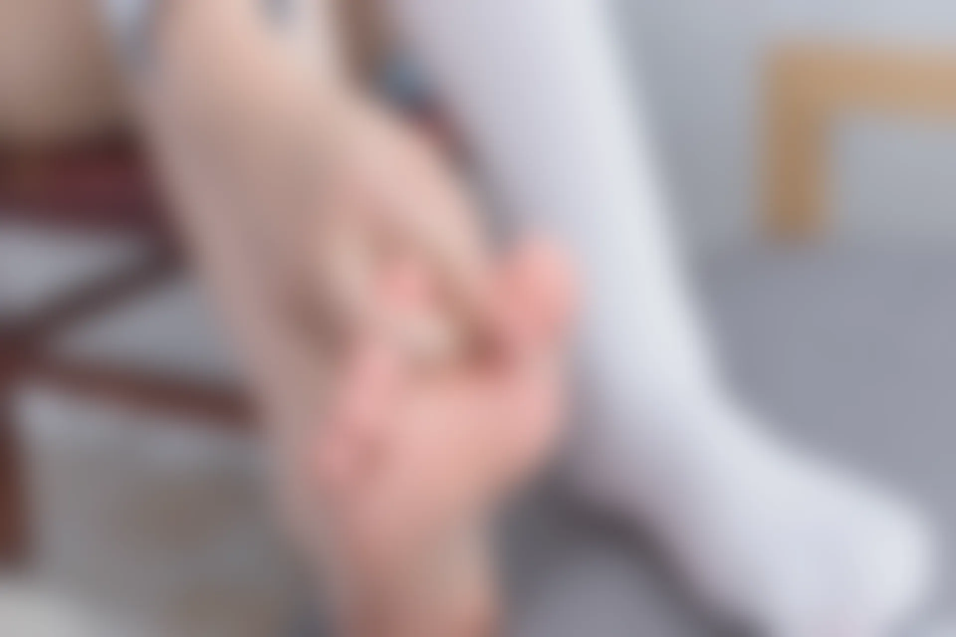 轻兰映画 SPL.008 [98P-783M]白丝, 美腿, 美足, 轻兰映画