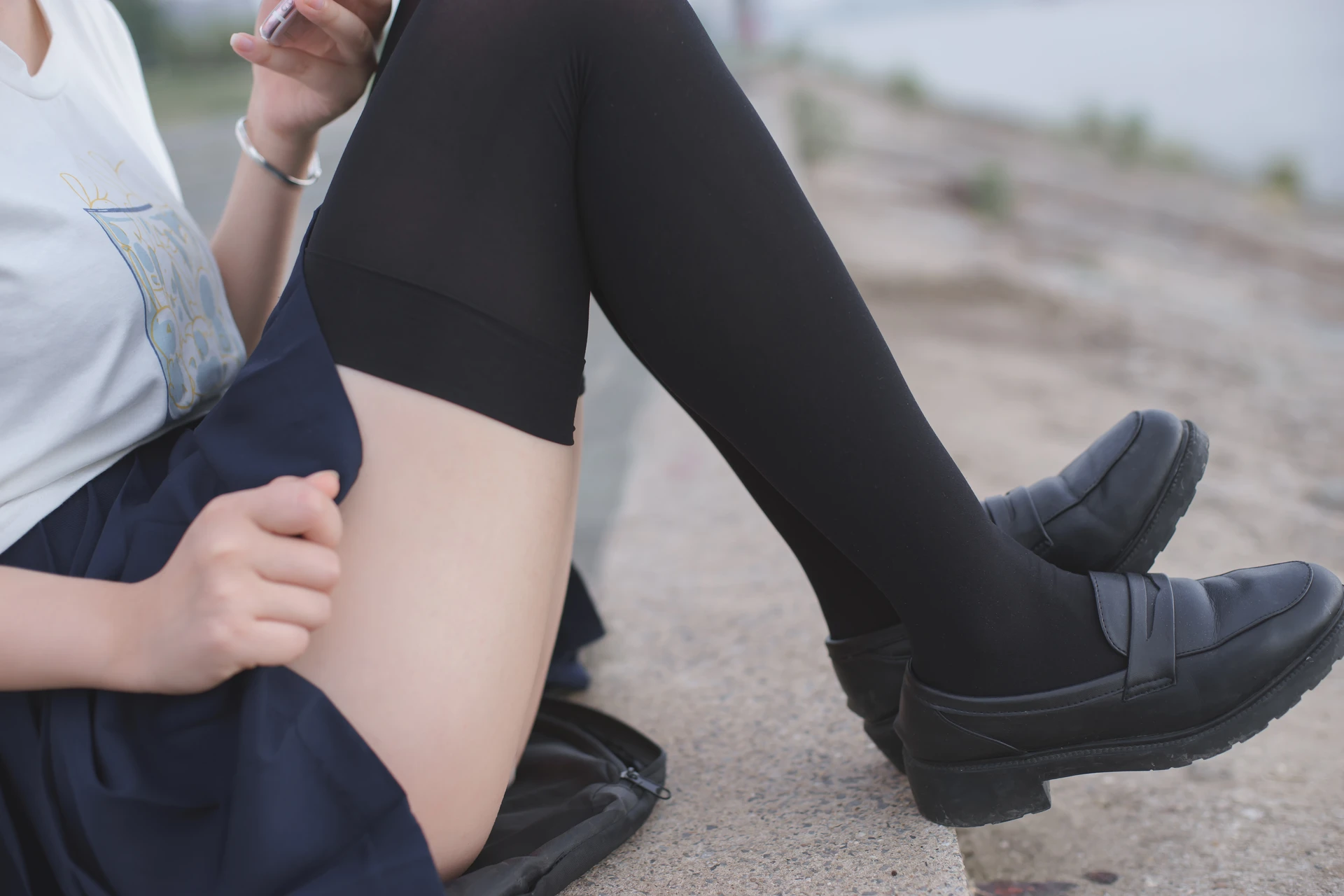 轻兰映画 SPL.005 [124P-912M]白丝, 美腿, 美足, 轻兰映画, 黑丝