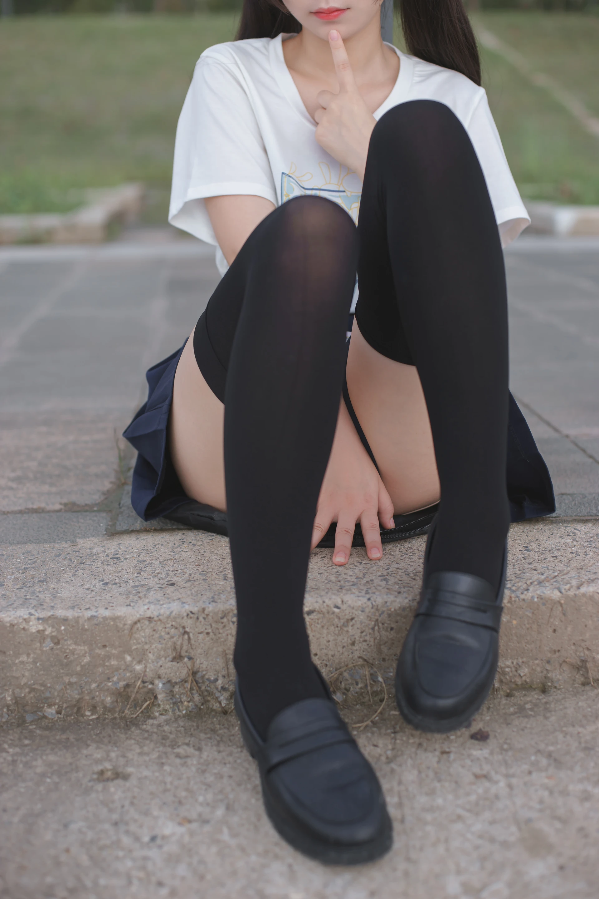 轻兰映画 SPL.005 [124P-912M]白丝, 美腿, 美足, 轻兰映画, 黑丝