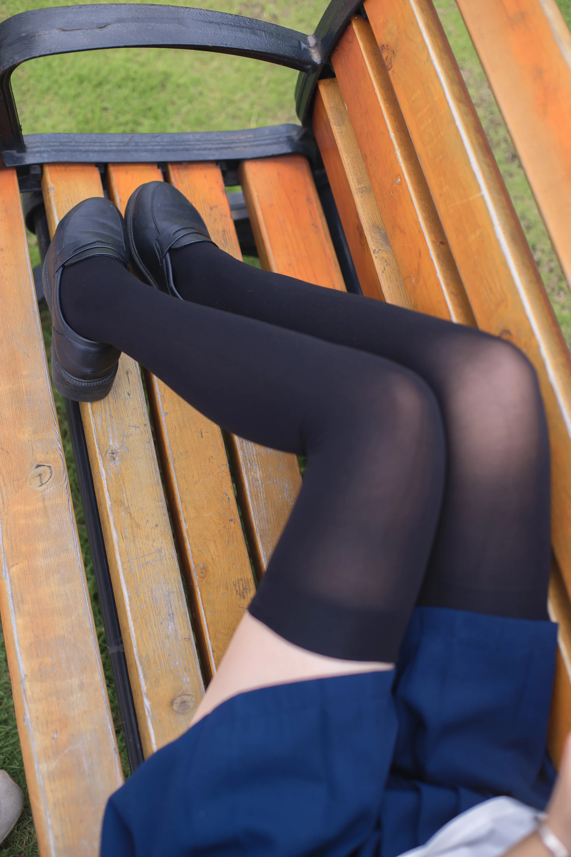 轻兰映画 SPL.005 [124P-912M]白丝, 美腿, 美足, 轻兰映画, 黑丝