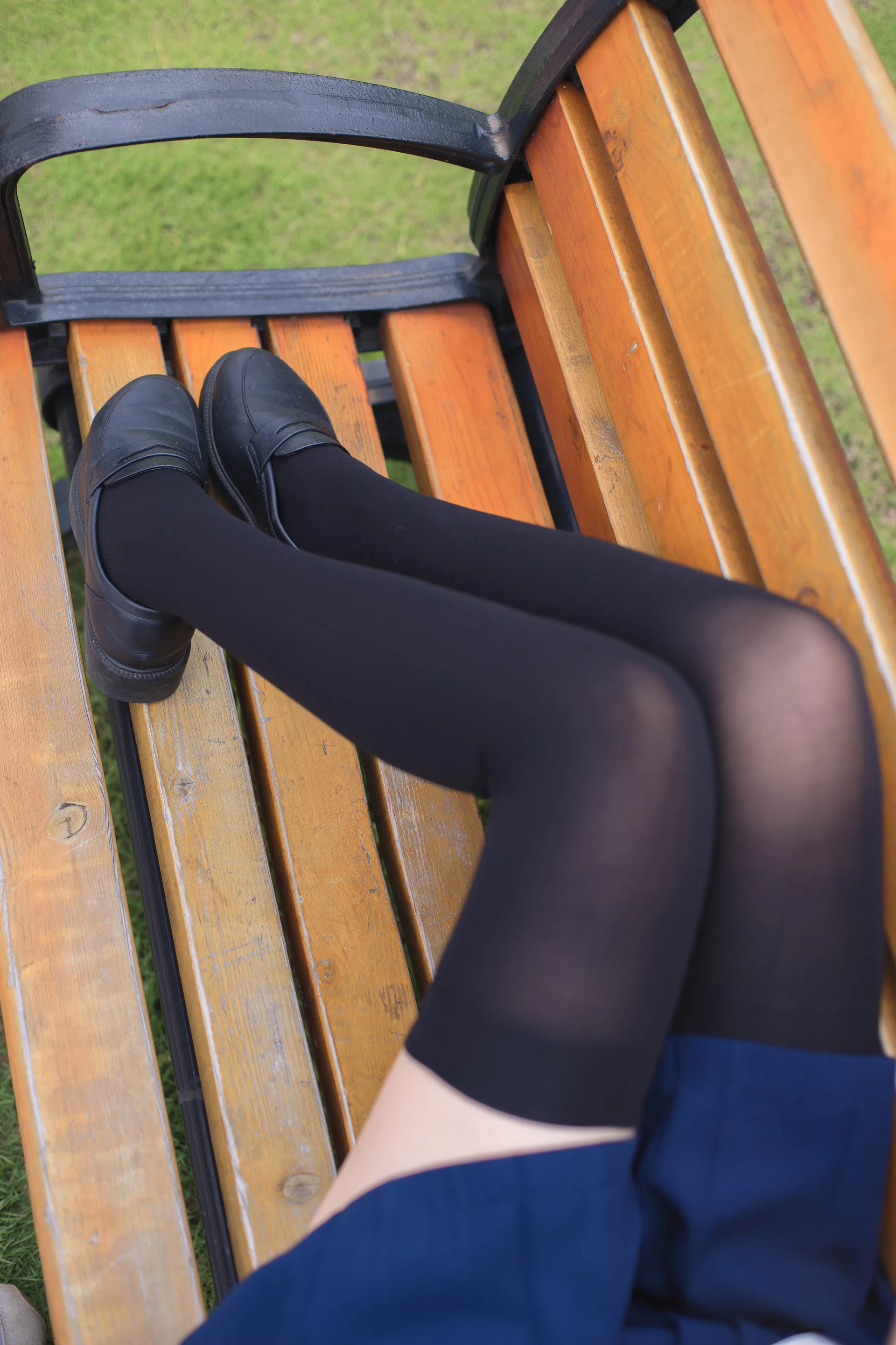 轻兰映画 SPL.005 [124P-912M]白丝, 美腿, 美足, 轻兰映画, 黑丝