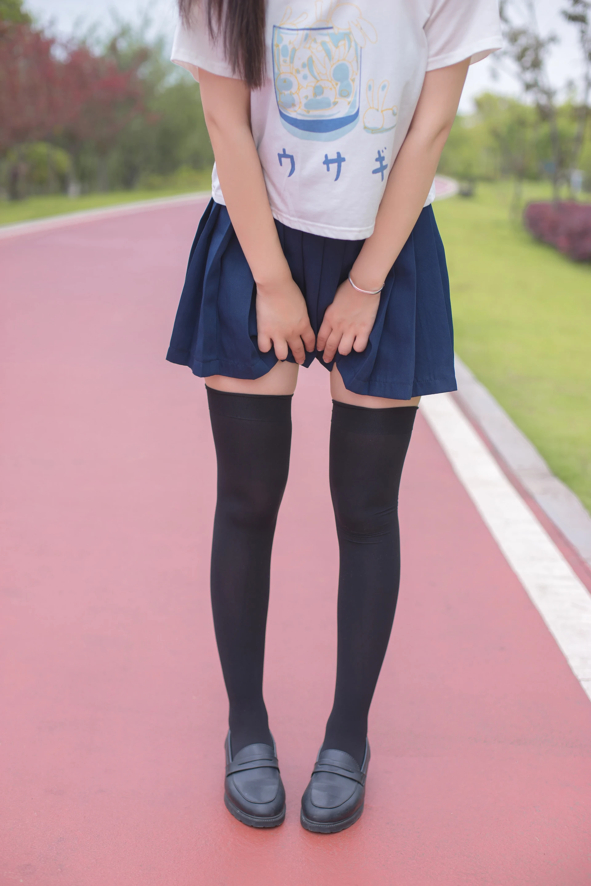 轻兰映画 SPL.005 [124P-912M]白丝, 美腿, 美足, 轻兰映画, 黑丝